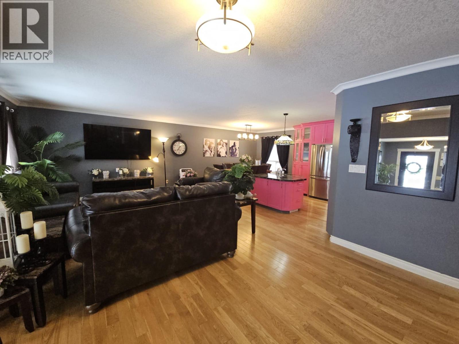4709 45 Street Ne, Chetwynd, British Columbia  V0C 1J0 - Photo 14 - 10403956