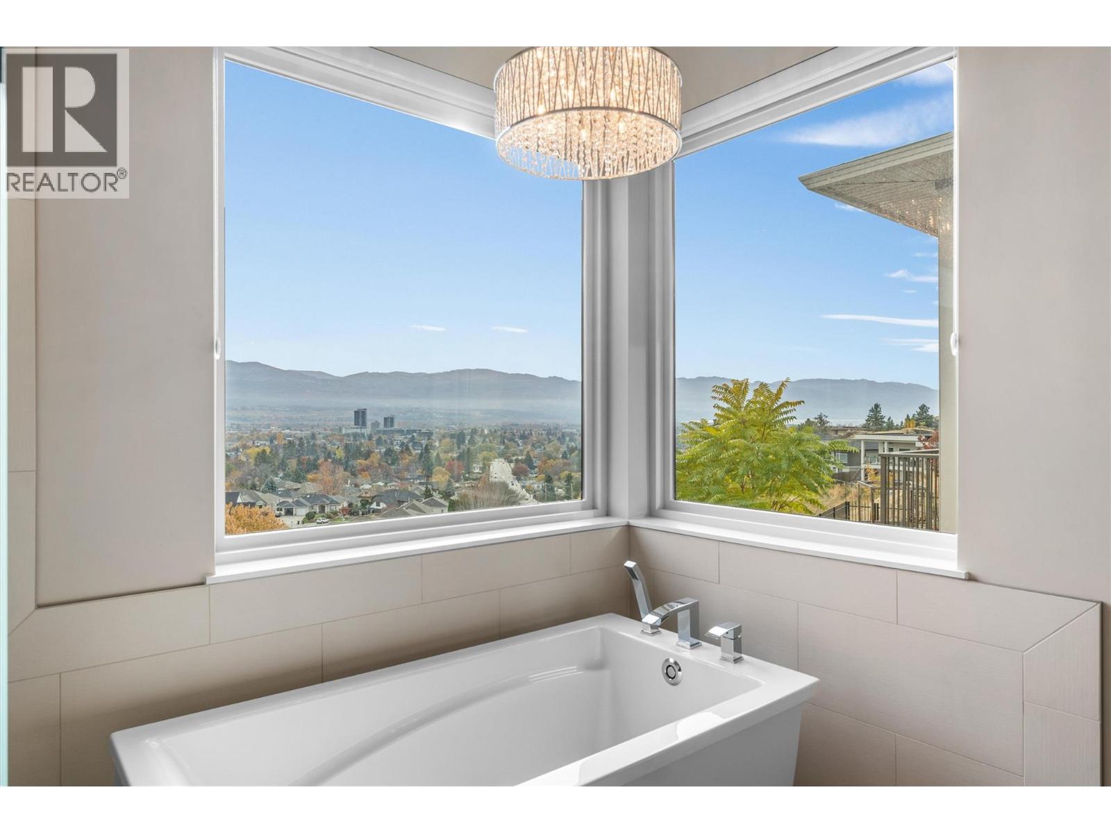747 Traditions Crescent, Kelowna, British Columbia  V1V 2Y2 - Photo 38 - 10403961
