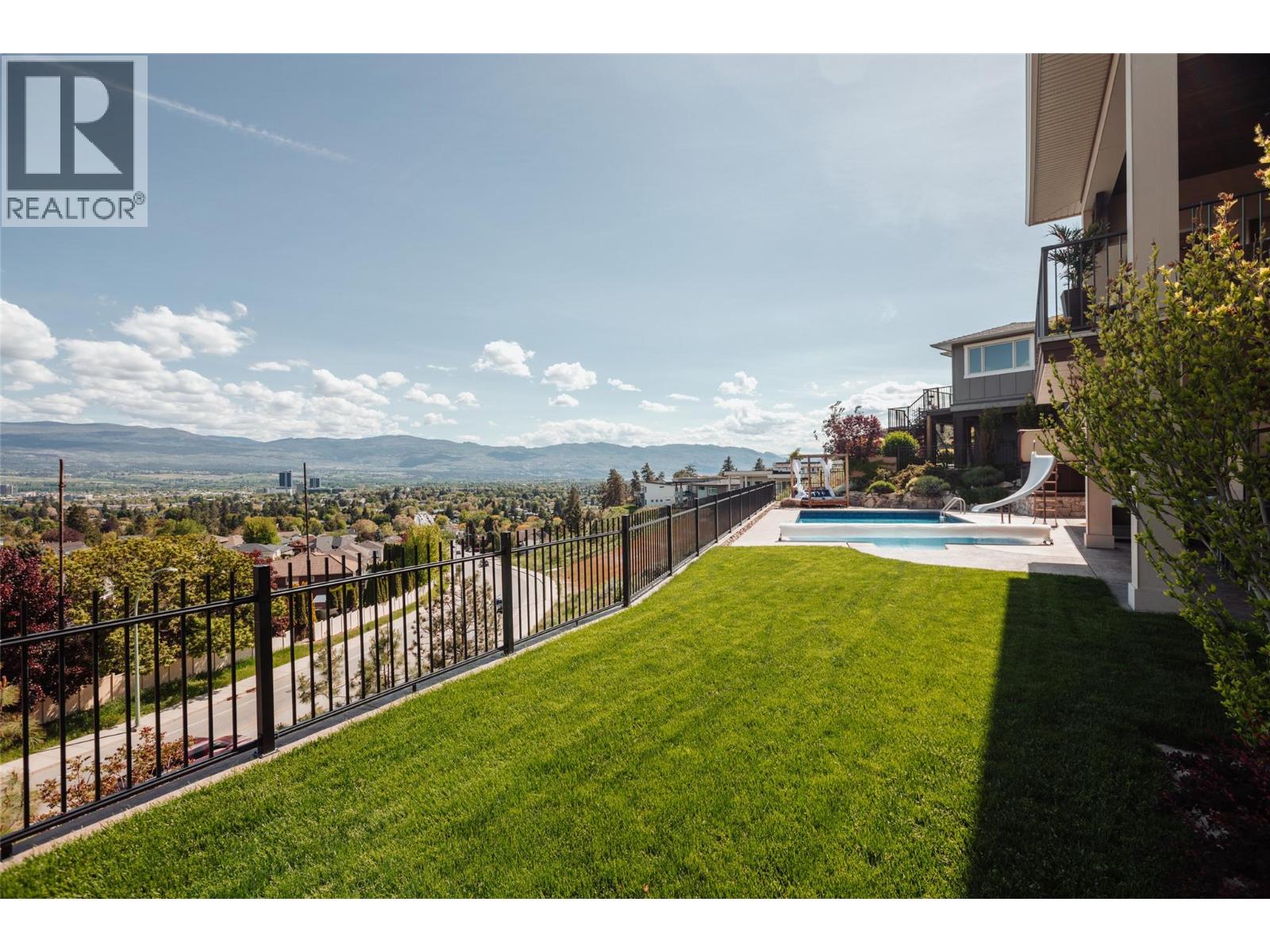 747 Traditions Crescent, Kelowna, British Columbia  V1V 2Y2 - Photo 77 - 10403961