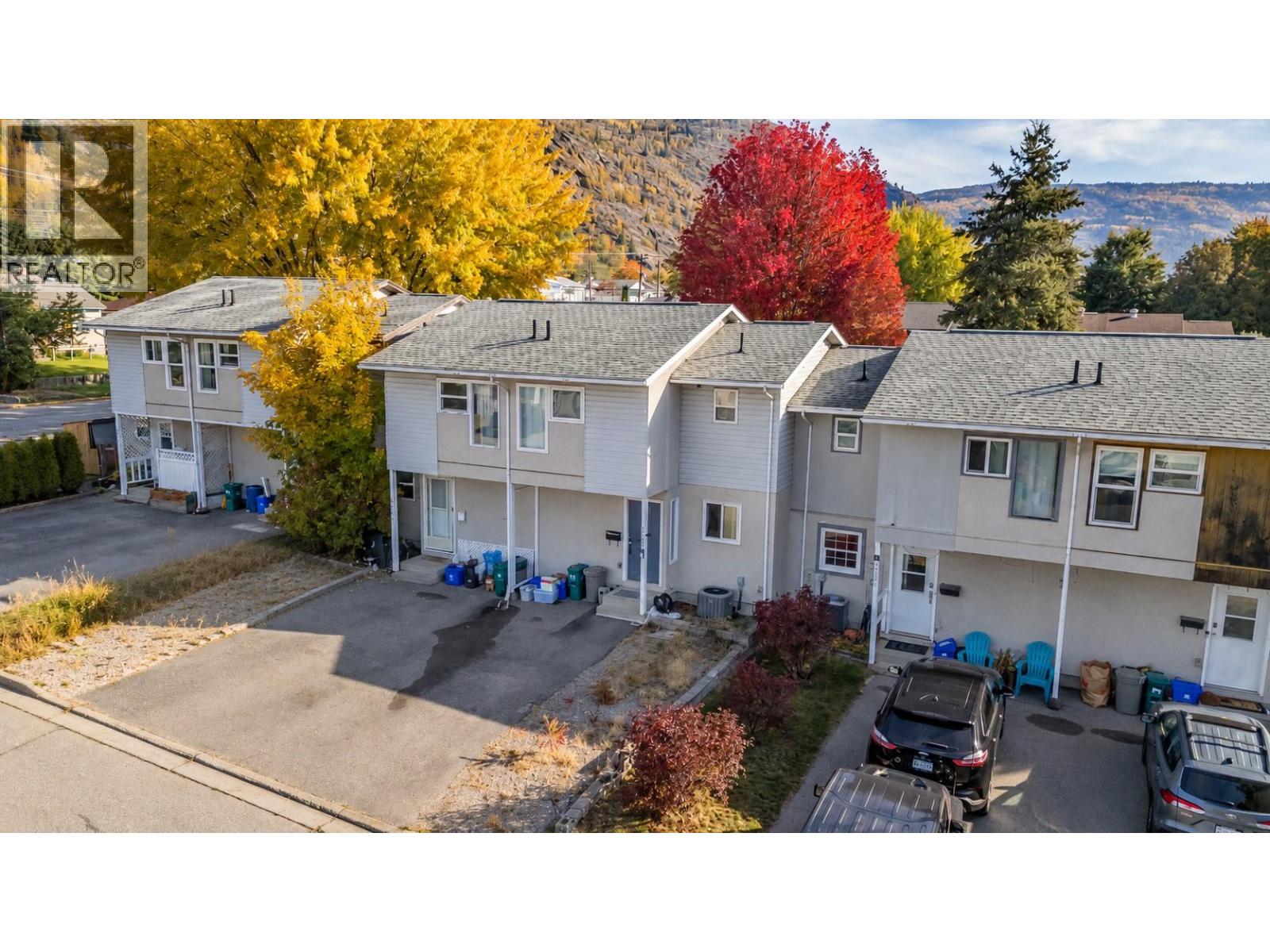 3307 Laurel Crescent, Trail, British Columbia  V1R 4M6 - Photo 3 - 10403918