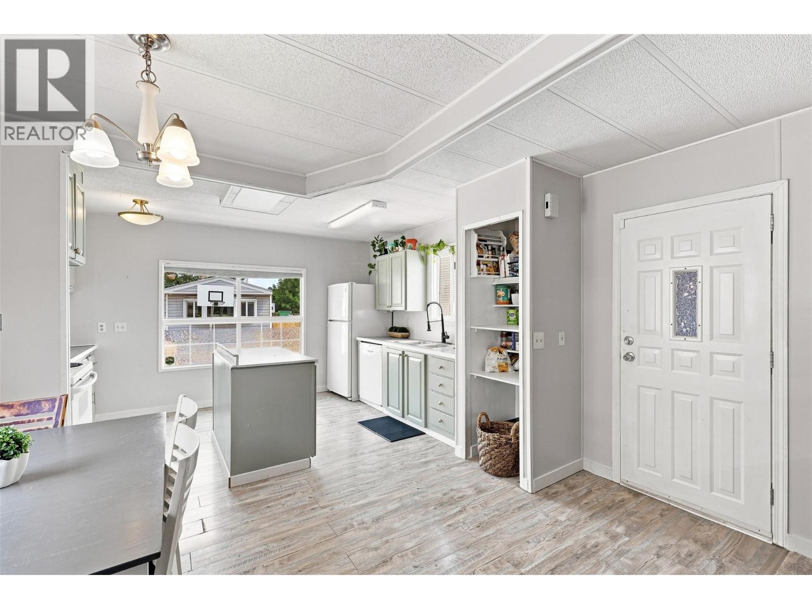 1655 Ord Road Unit# 69, Kamloops, British Columbia  V2B 7V6 - Photo 8 - 10403829