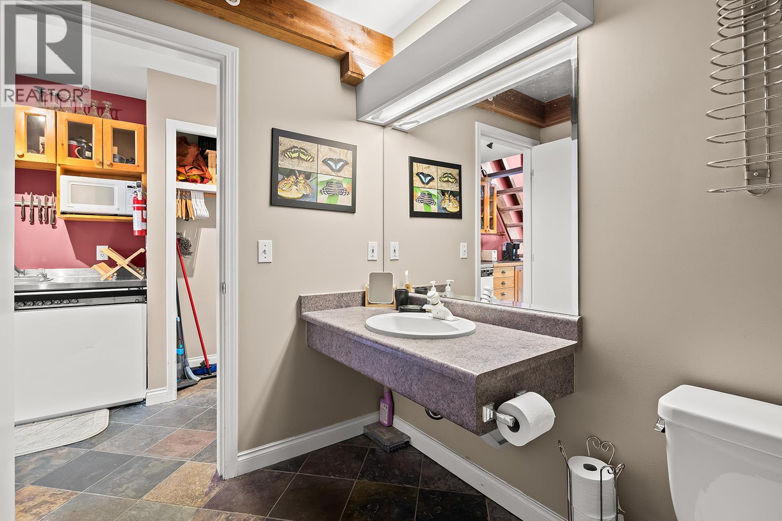 5275 Big White Road Unit# 303, Beaverdell, British Columbia  V1P 1P4 - Photo 22 - 10403751