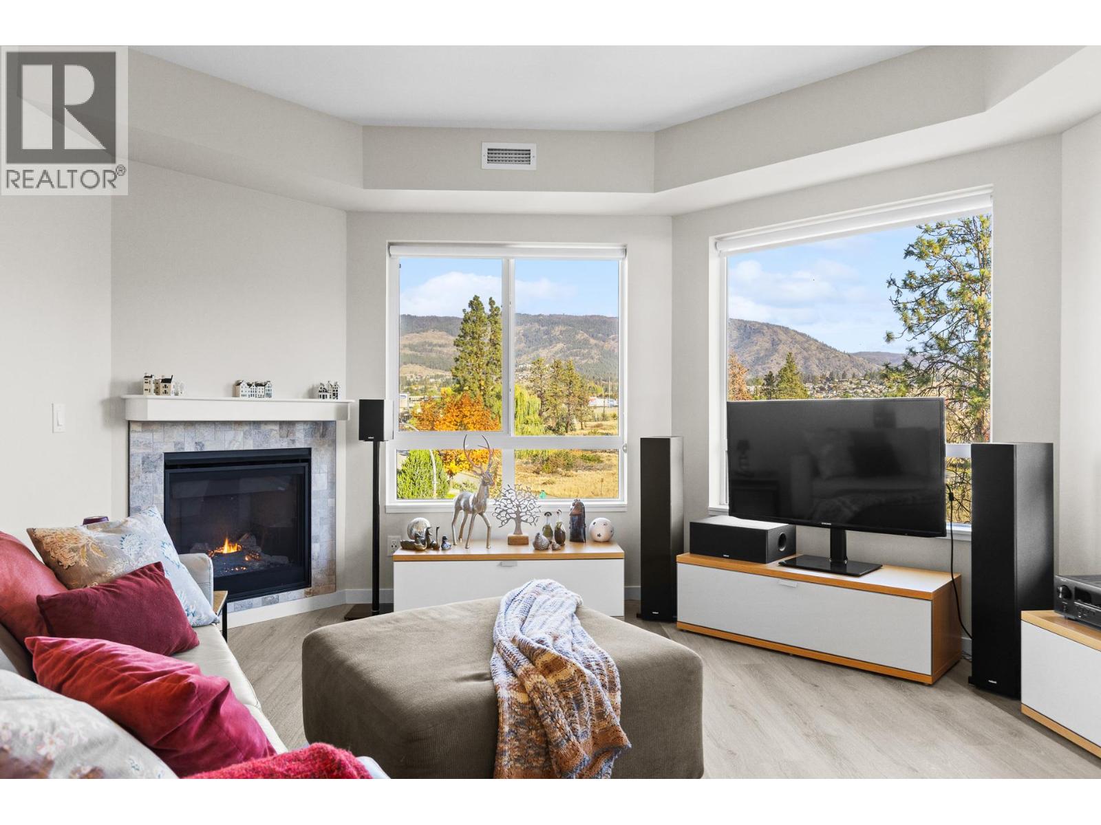 2301 Carrington Road Unit# 307, West Kelowna, British Columbia  V4T 0E2 - Photo 1 - 10403925