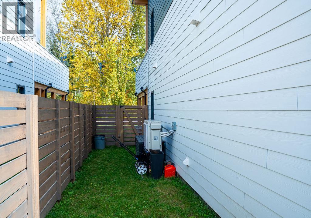 711 Olynyk Road, Revelstoke, British Columbia  V0E 2S2 - Photo 32 - 10403640