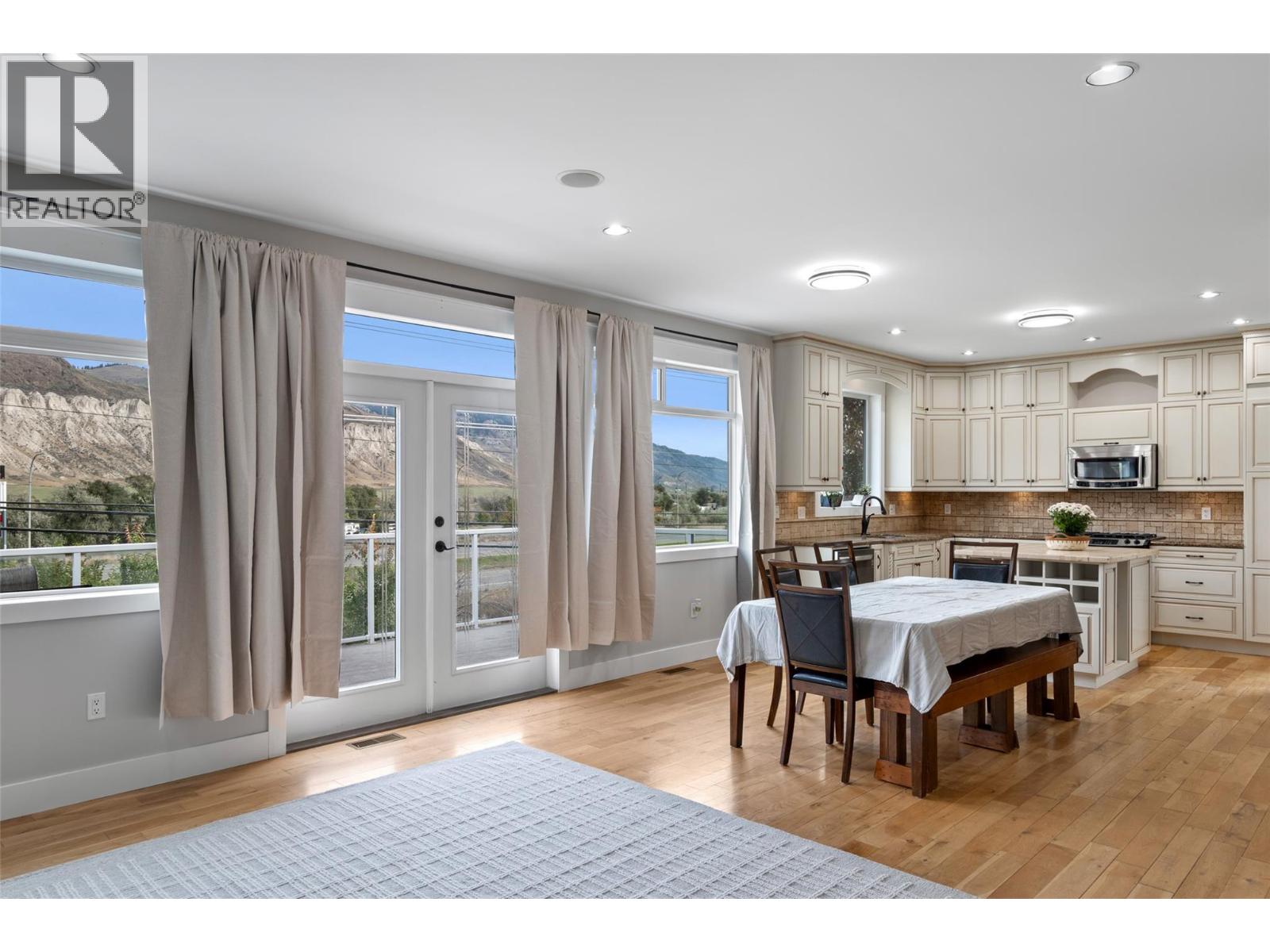 7328 Rambler Place, Kamloops, British Columbia  V2C 6Z1 - Photo 10 - 10403515