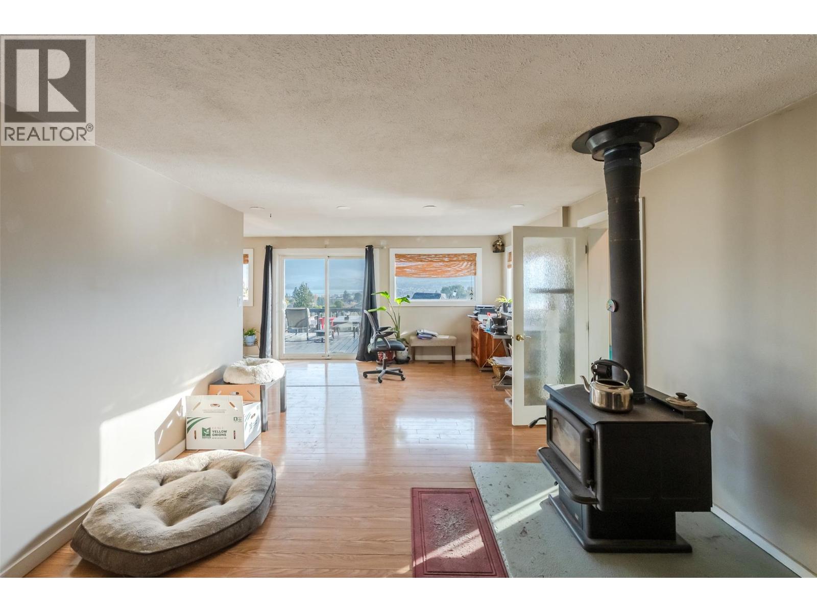 200 West Bench Drive, Penticton, British Columbia  V2A 8X8 - Photo 18 - 10403989