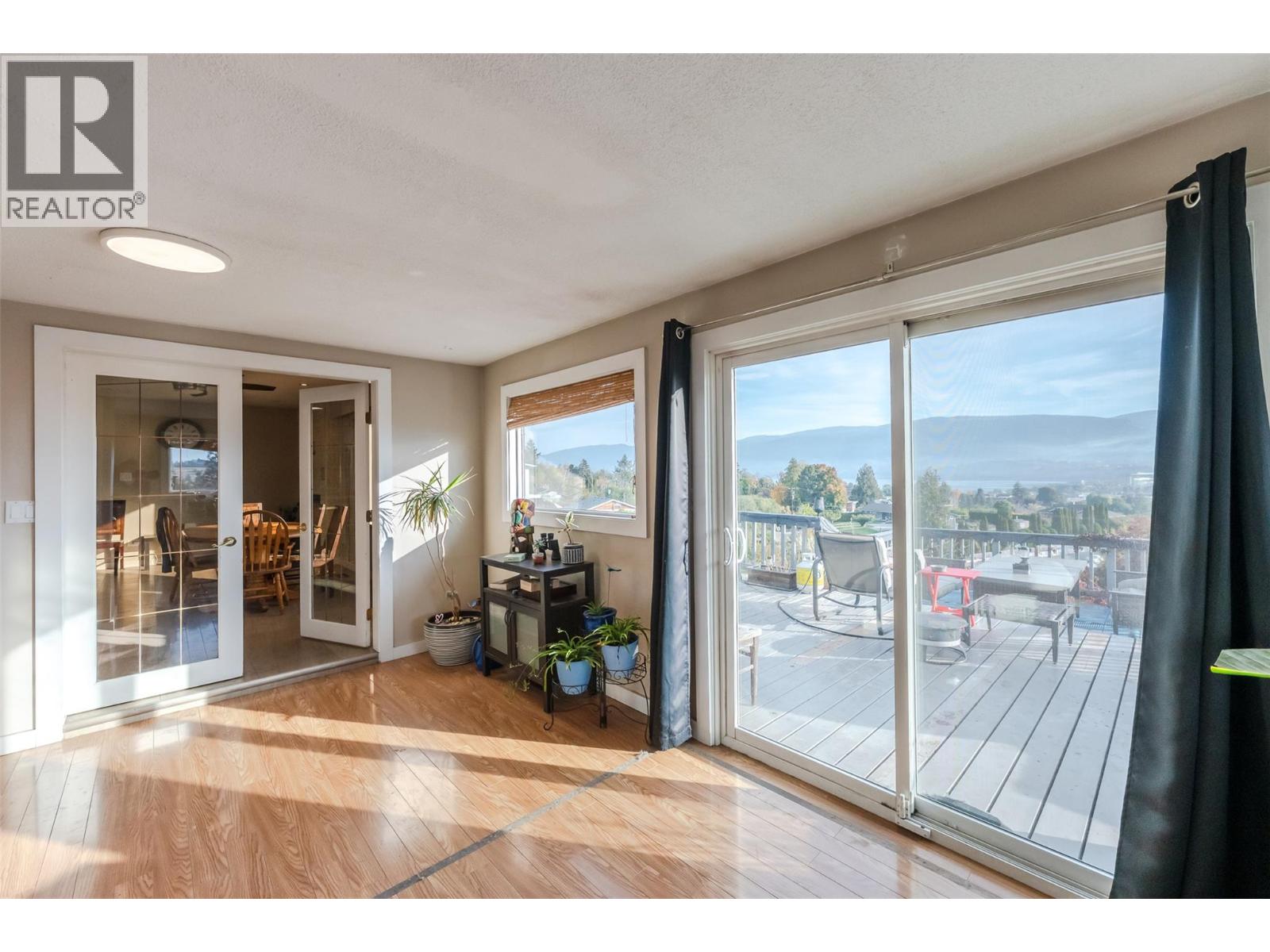 200 West Bench Drive, Penticton, British Columbia  V2A 8X8 - Photo 22 - 10403989