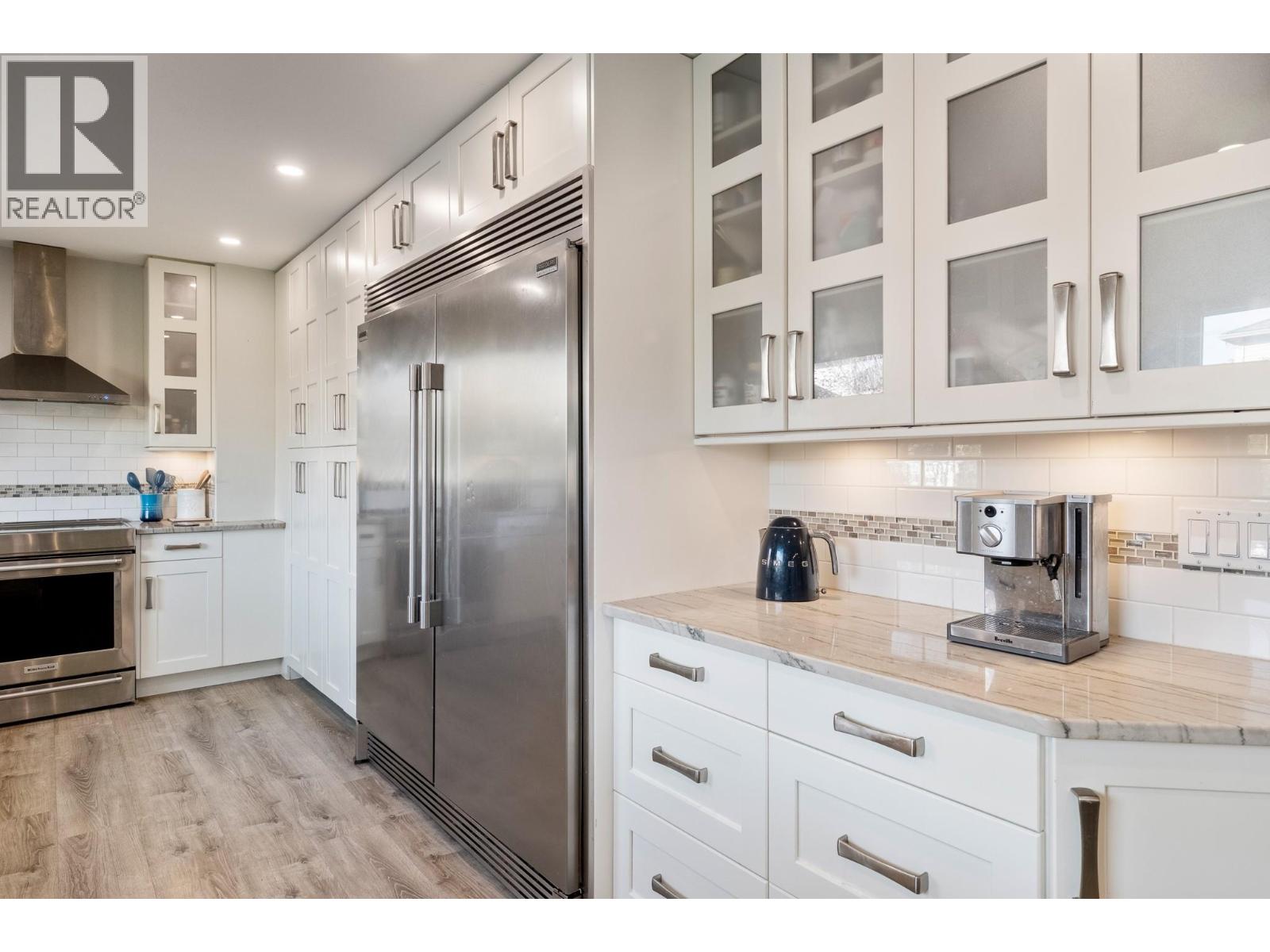 1042 Wintergreen Drive, Kelowna, British Columbia  V1Y 9A3 - Photo 9 - 10403932