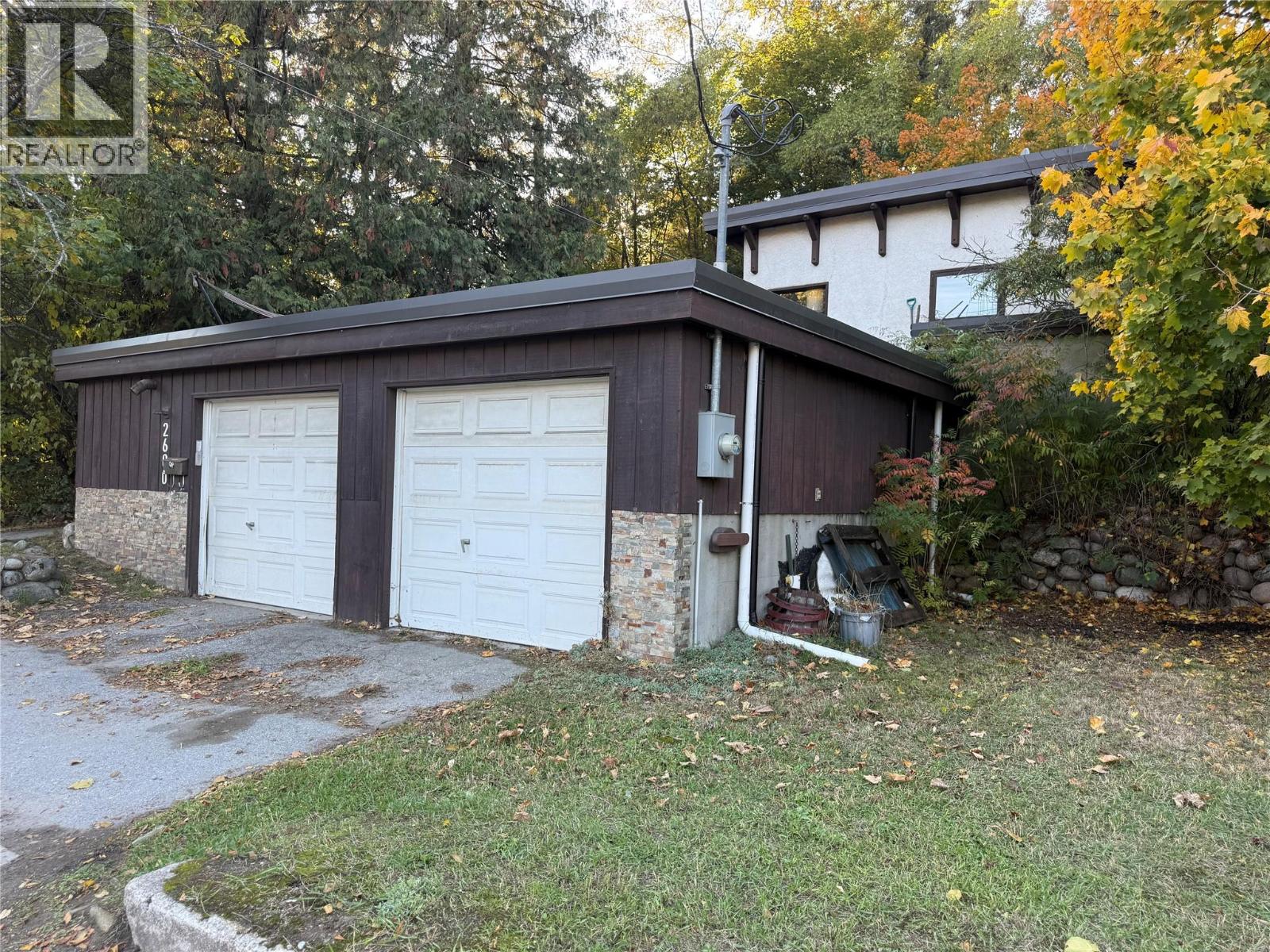 2600 Columbia Avenue, Castlegar, British Columbia  V1N 2X6 - Photo 1 - 10403927