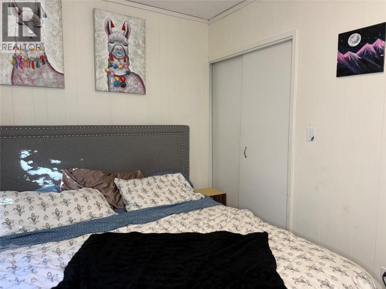 2600 Columbia Avenue, Castlegar, British Columbia  V1N 2X6 - Photo 42 - 10403927