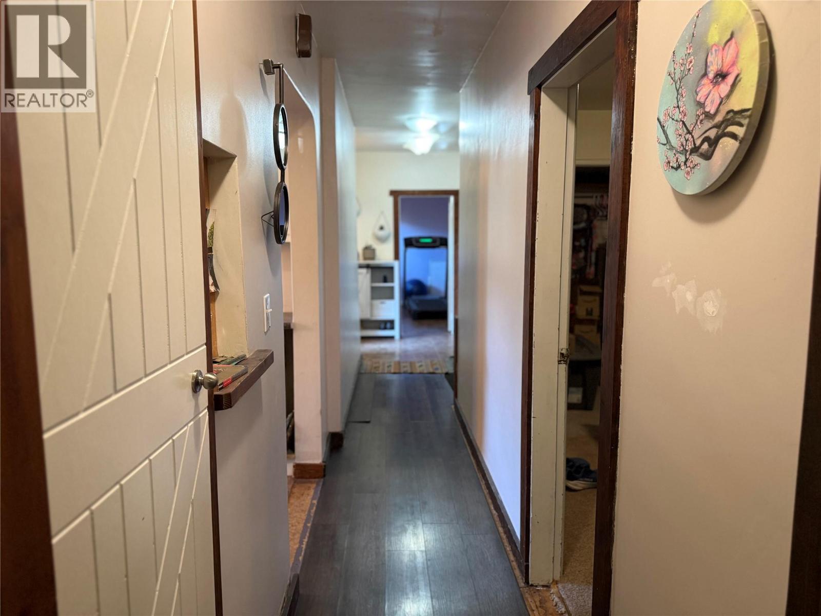 2600 Columbia Avenue, Castlegar, British Columbia  V1N 2X6 - Photo 49 - 10403927
