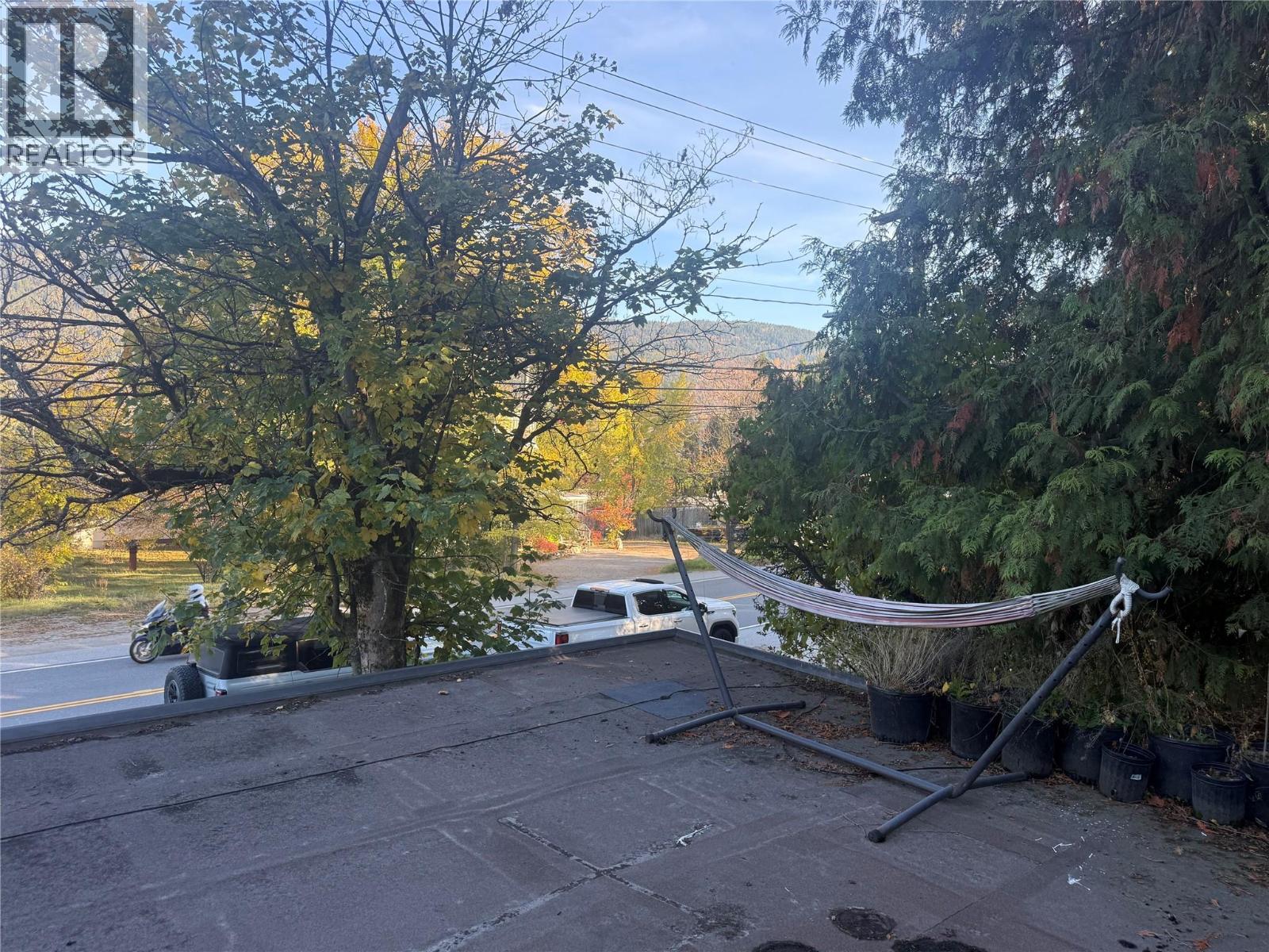 2600 Columbia Avenue, Castlegar, British Columbia  V1N 2X6 - Photo 73 - 10403927