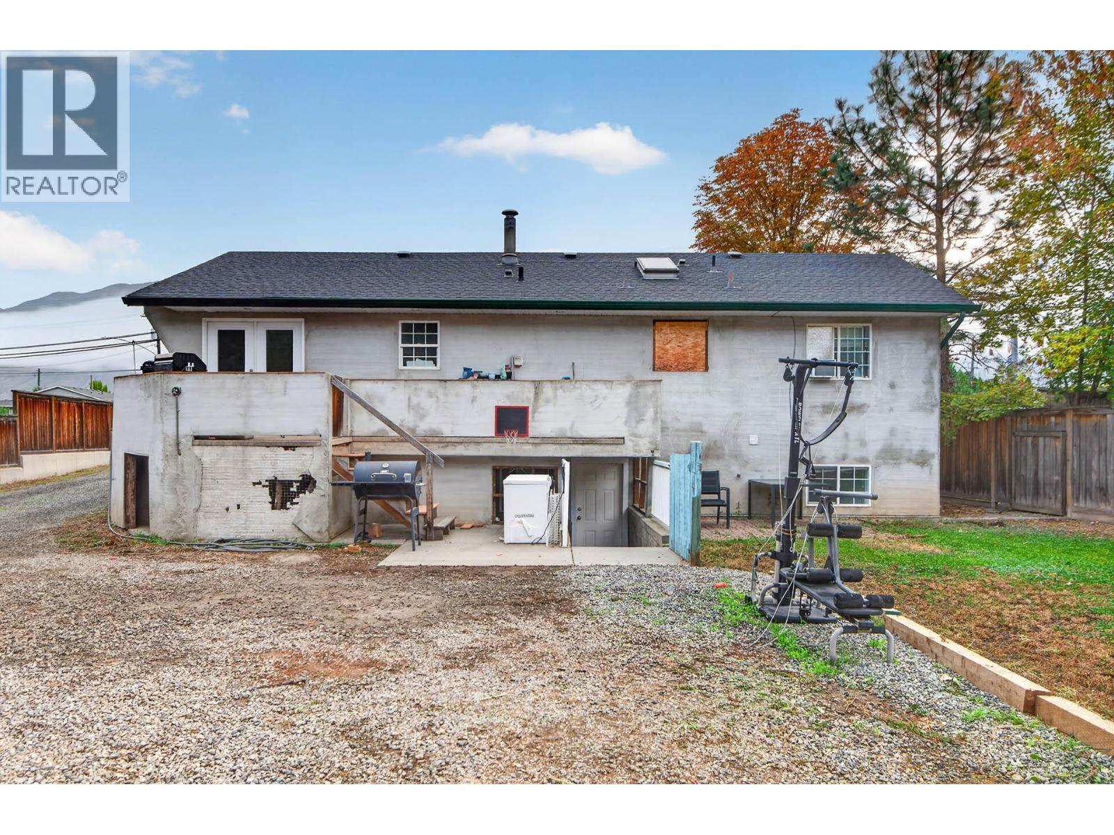 2710 Westsyde Road, Kamloops, British Columbia  V2B 7C9 - Photo 24 - 10403898