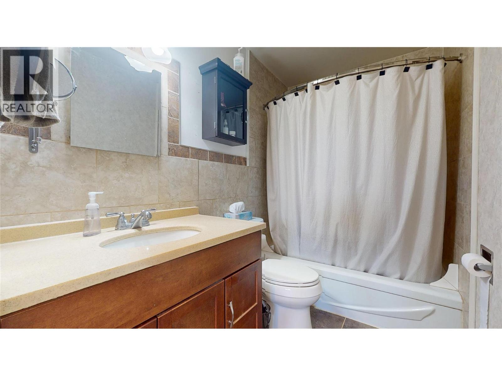 901 14th Street S, Cranbrook, British Columbia  V1C 1Y2 - Photo 18 - 10403729