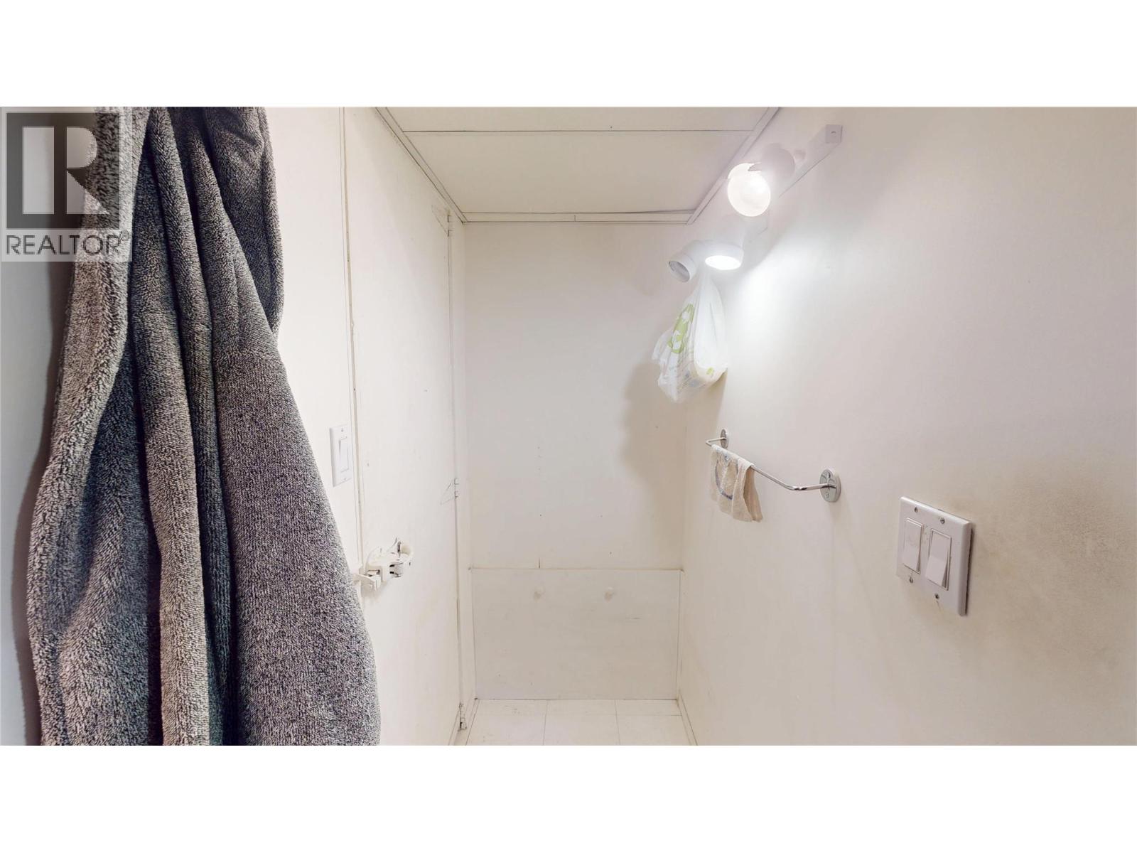 901 14th Street S, Cranbrook, British Columbia  V1C 1Y2 - Photo 25 - 10403729