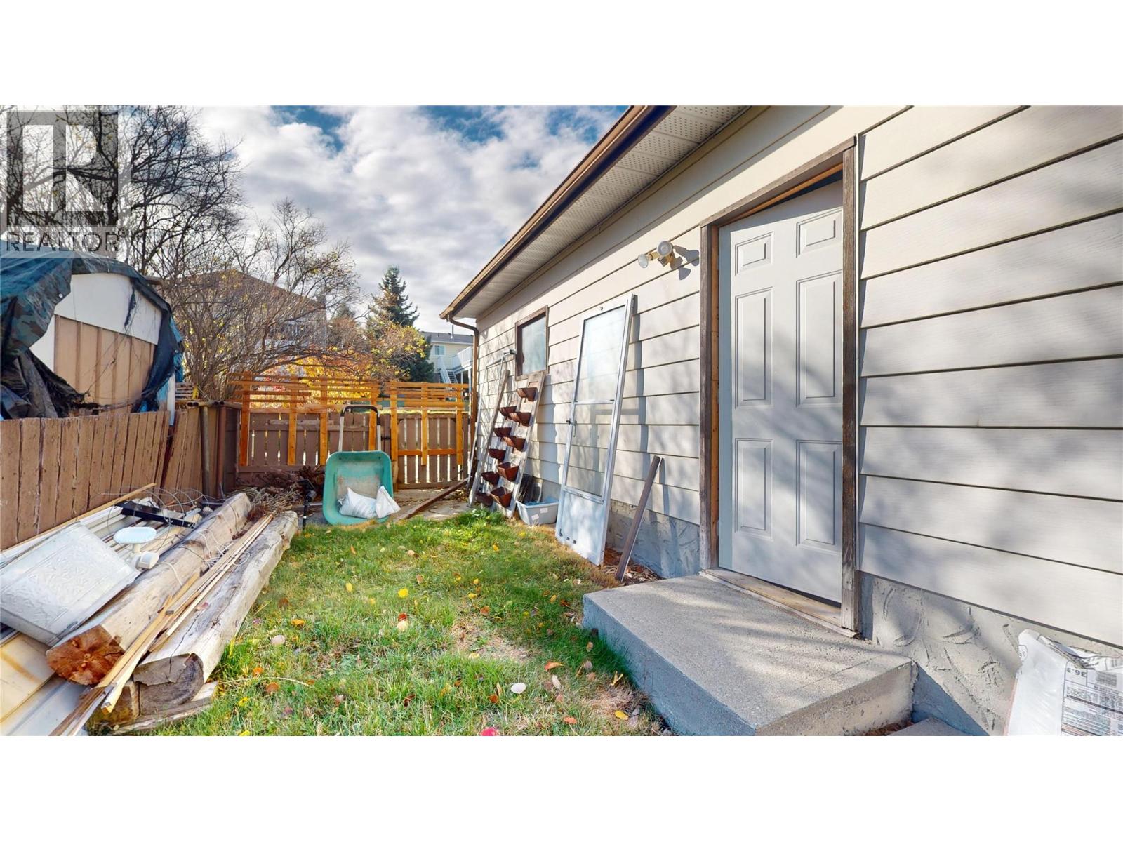 901 14th Street S, Cranbrook, British Columbia  V1C 1Y2 - Photo 29 - 10403729