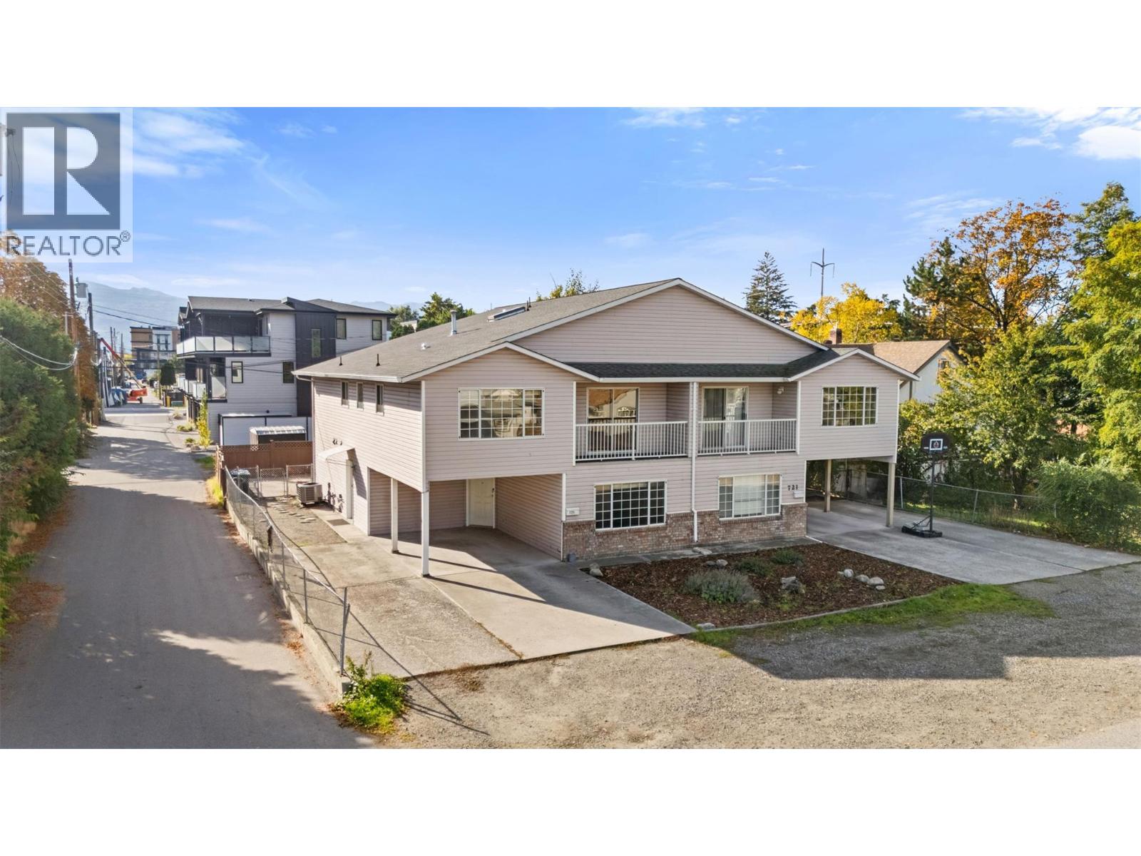 721 Francis Avenue, Kelowna, British Columbia  V1Y 5G6 - Photo 2 - 10403765
