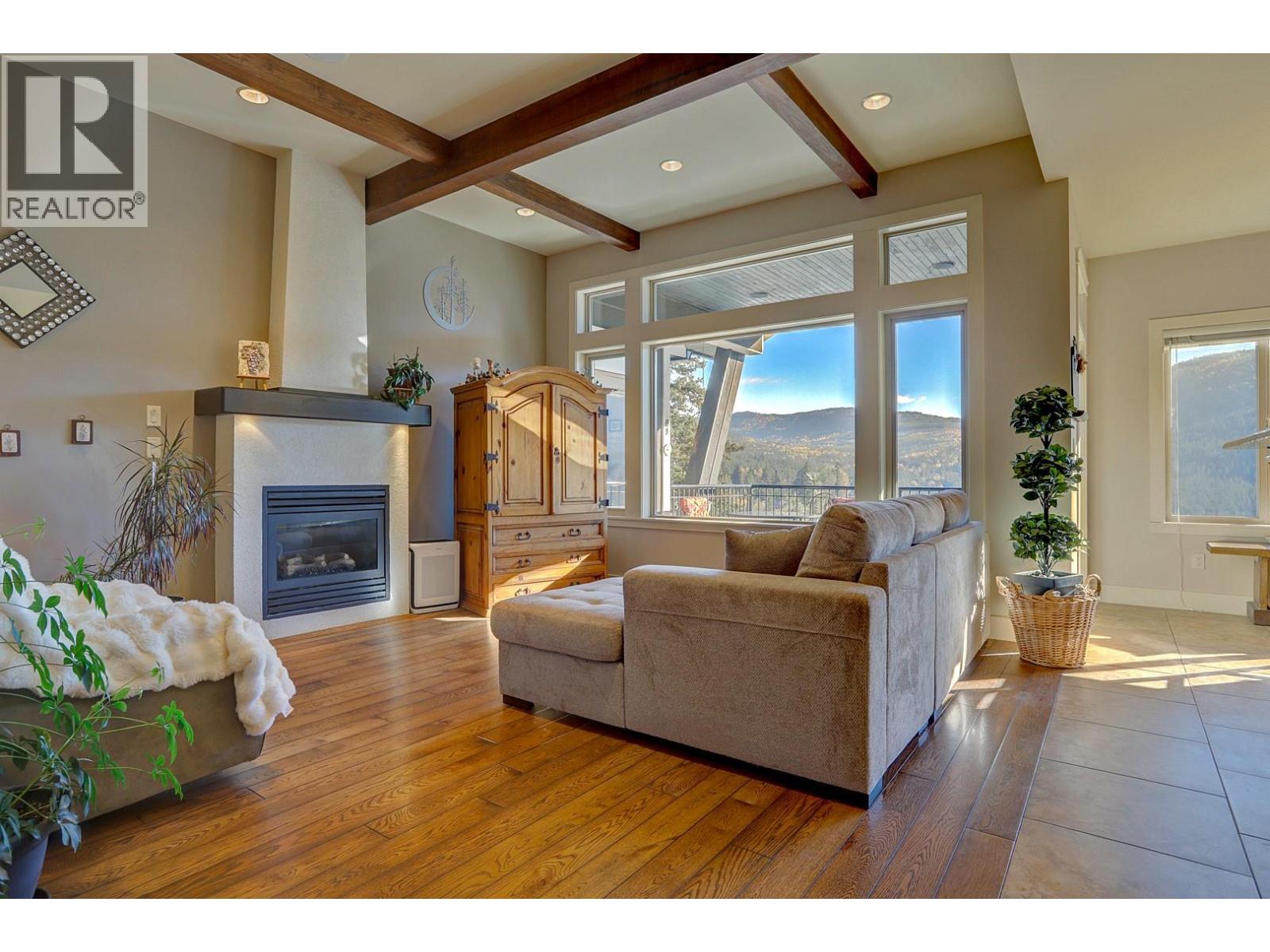 7148 Tabor Drive, Vernon, British Columbia  V1B 4A4 - Photo 6 - 10403657
