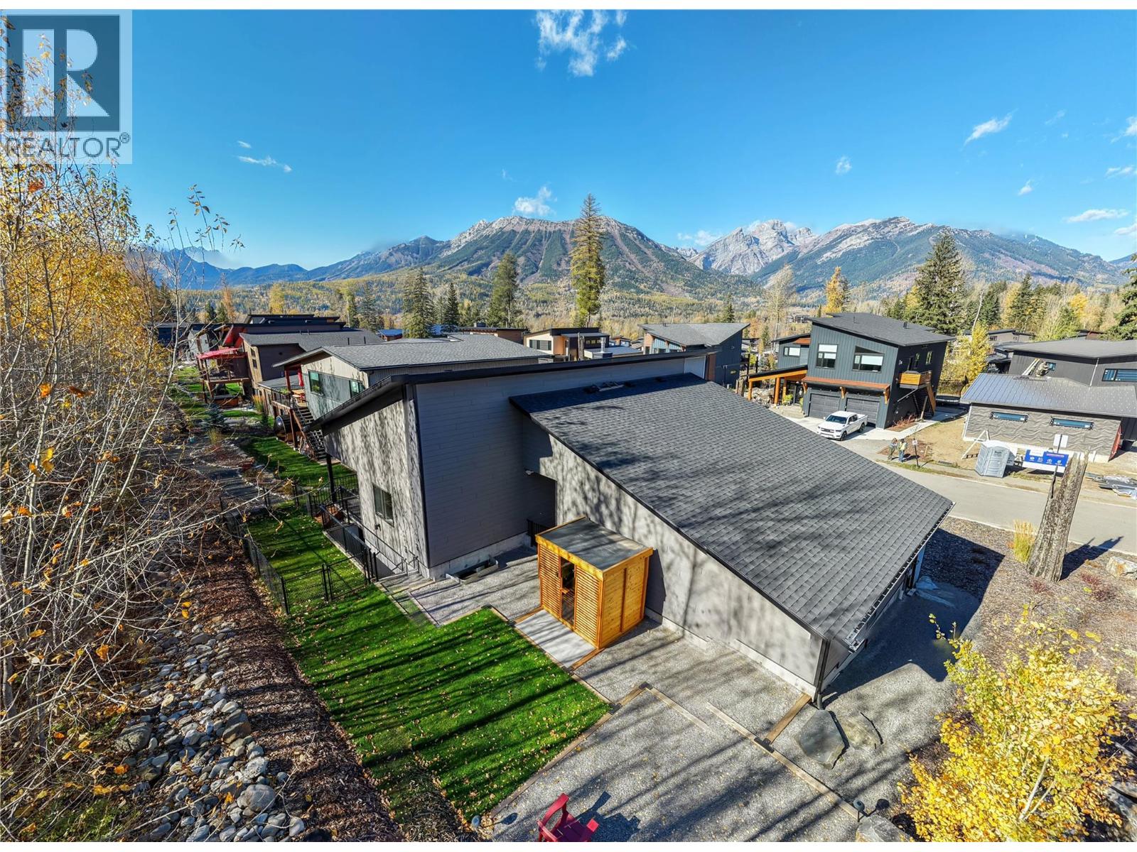 5 Morrissey Court, Fernie, British Columbia  V0B 1M4 - Photo 3 - 10403506