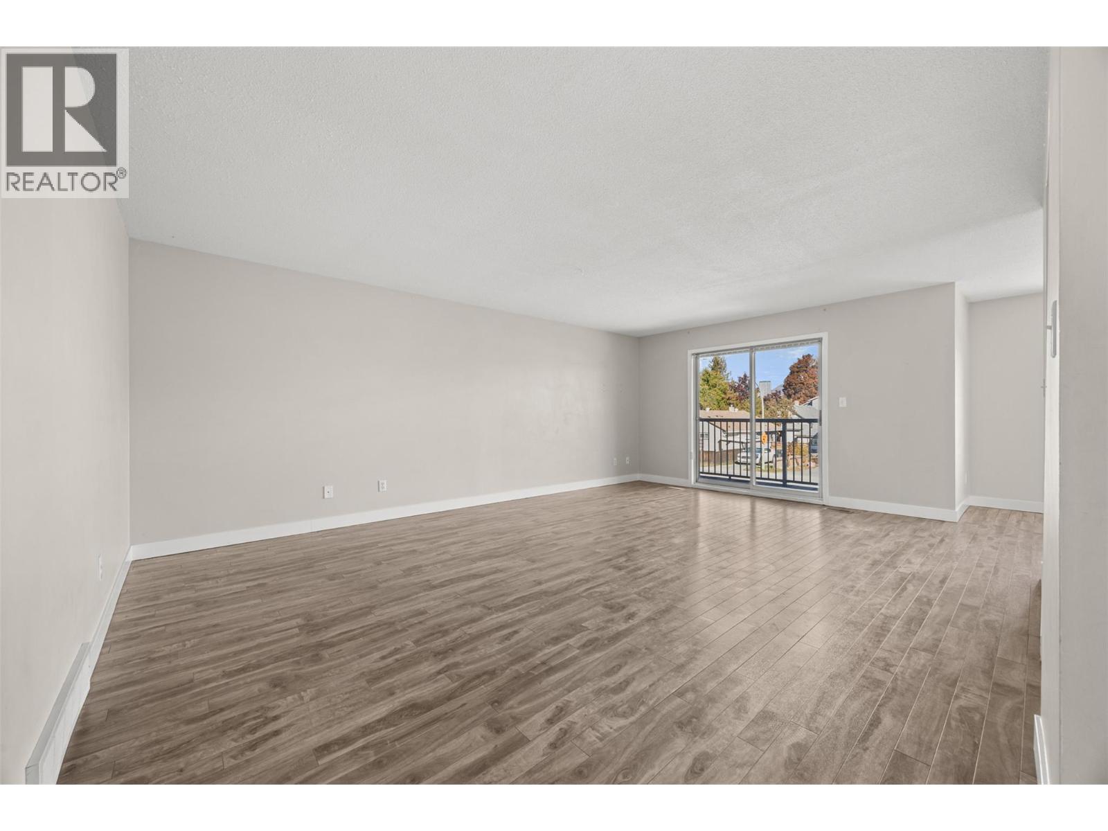 721-725 Francis Avenue, Kelowna, British Columbia  V1Y 5G6 - Photo 22 - 10403767