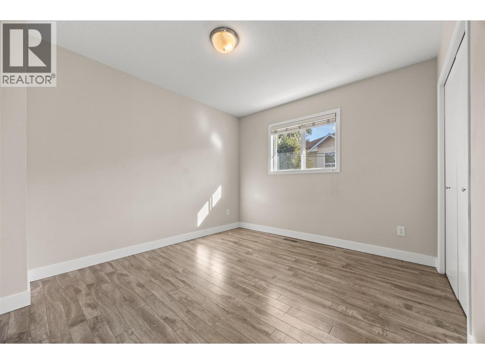 721-725 Francis Avenue, Kelowna, British Columbia  V1Y 5G6 - Photo 32 - 10403767