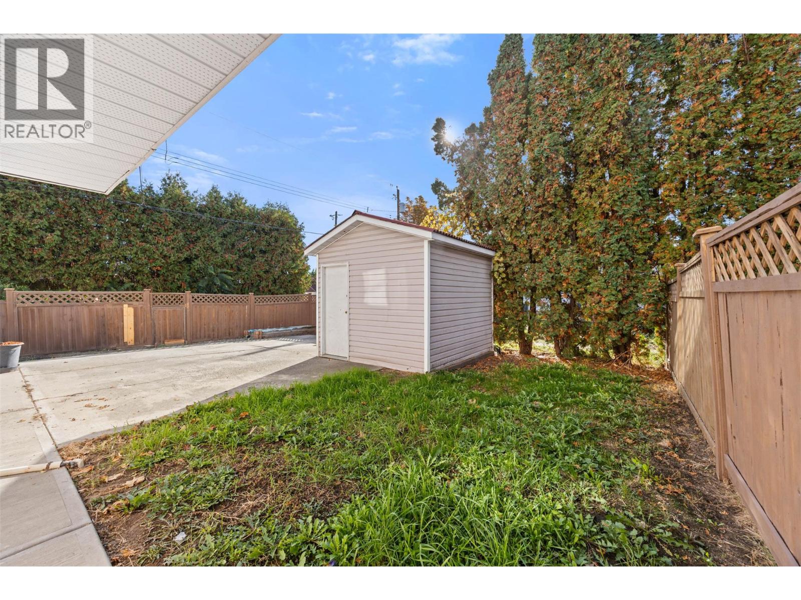 721-725 Francis Avenue, Kelowna, British Columbia  V1Y 5G6 - Photo 49 - 10403767