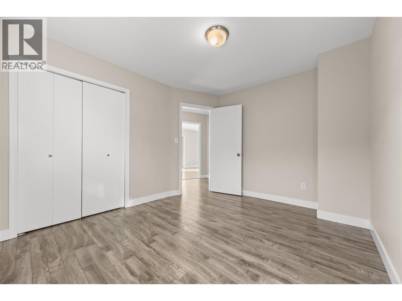 725 Francis Avenue, Kelowna, British Columbia  V1Y 5G6 - Photo 33 - 10403766
