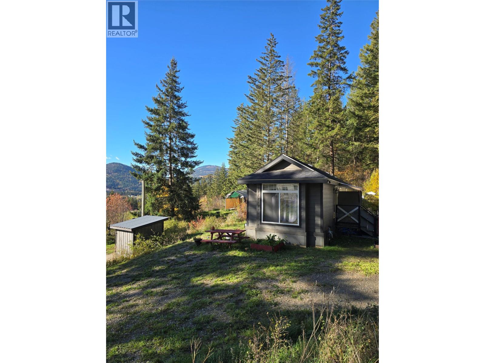 4050 White Lake Road, White Lake, British Columbia  V0E 2W0 - Photo 17 - 10403924