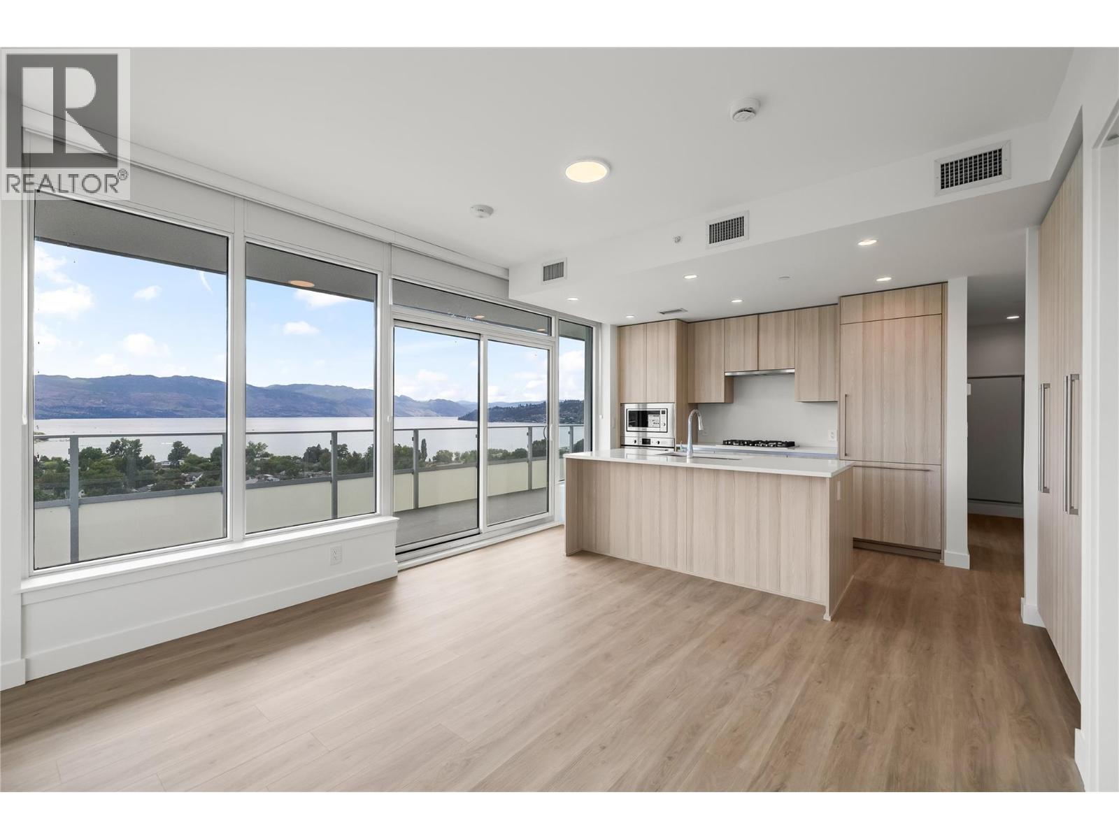238 Leon Avenue Unit# 1704, Kelowna, British Columbia  V1Y 6H9 - Photo 11 - 10403497