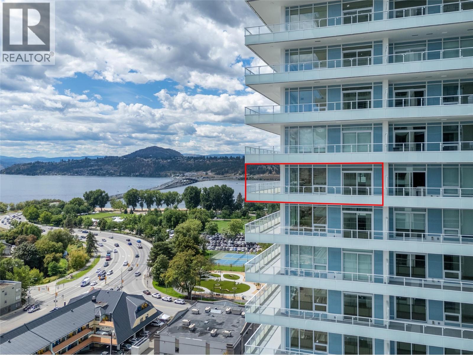 238 Leon Avenue Unit# 1704, Kelowna, British Columbia  V1Y 6H9 - Photo 3 - 10403497