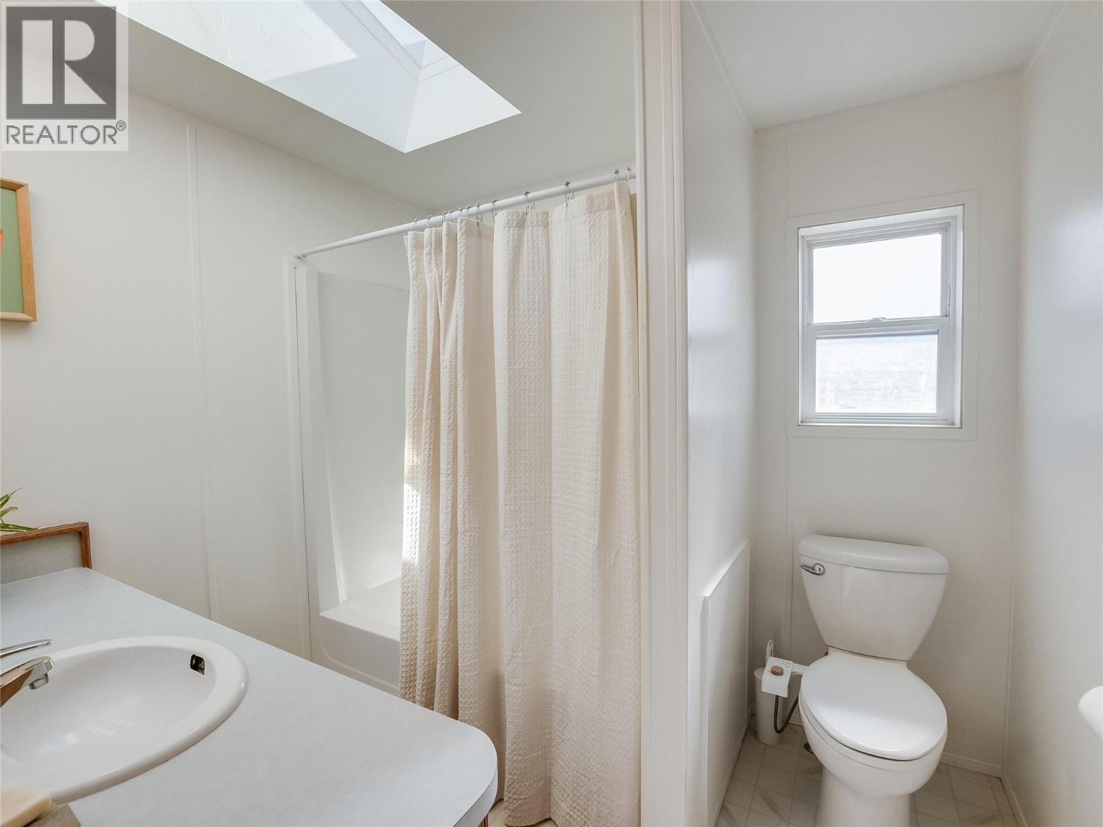 739 Highway 3a Highway Unit# 30, Nelson, British Columbia  V1L 6M4 - Photo 49 - 10403329