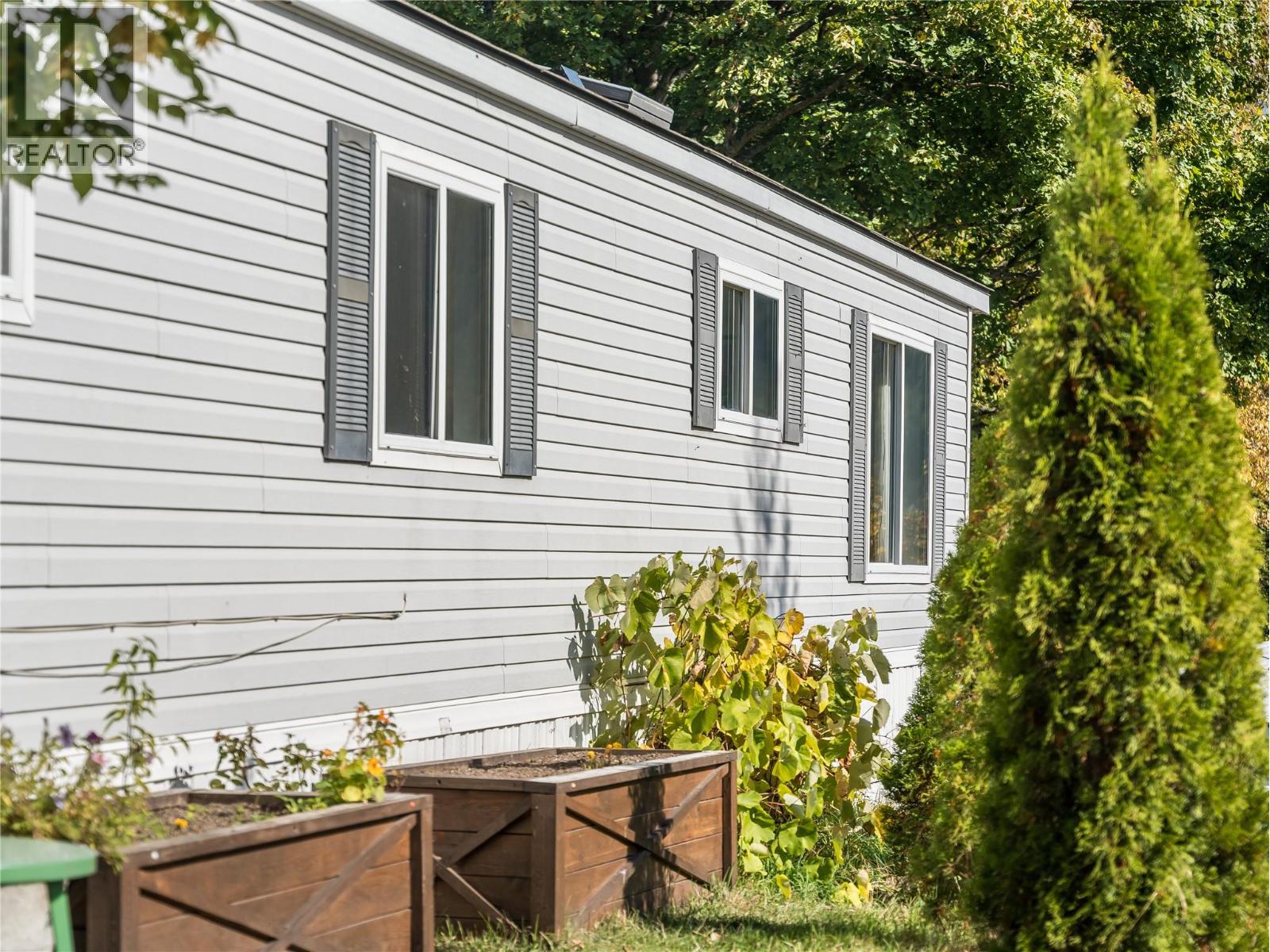 739 Highway 3a Highway Unit# 30, Nelson, British Columbia  V1L 6M4 - Photo 55 - 10403329