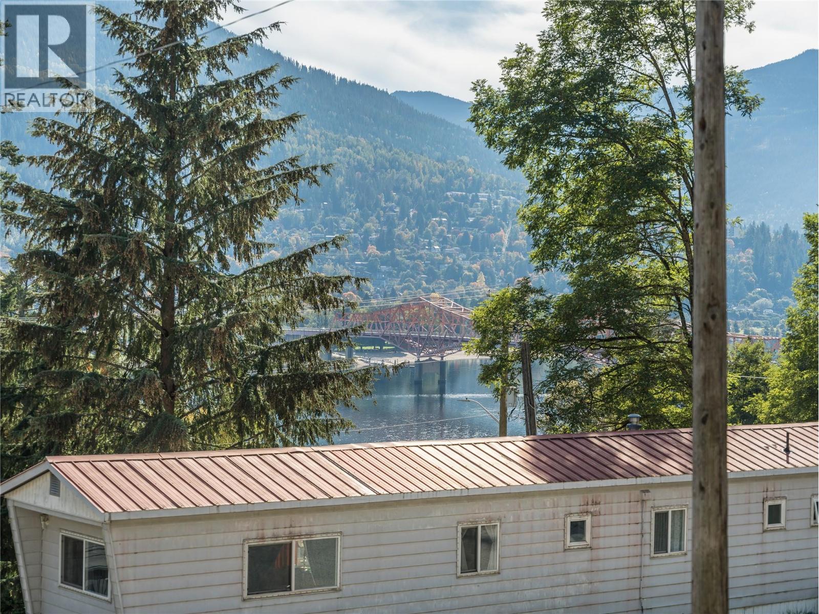 739 Highway 3a Highway Unit# 30, Nelson, British Columbia  V1L 6M4 - Photo 57 - 10403329
