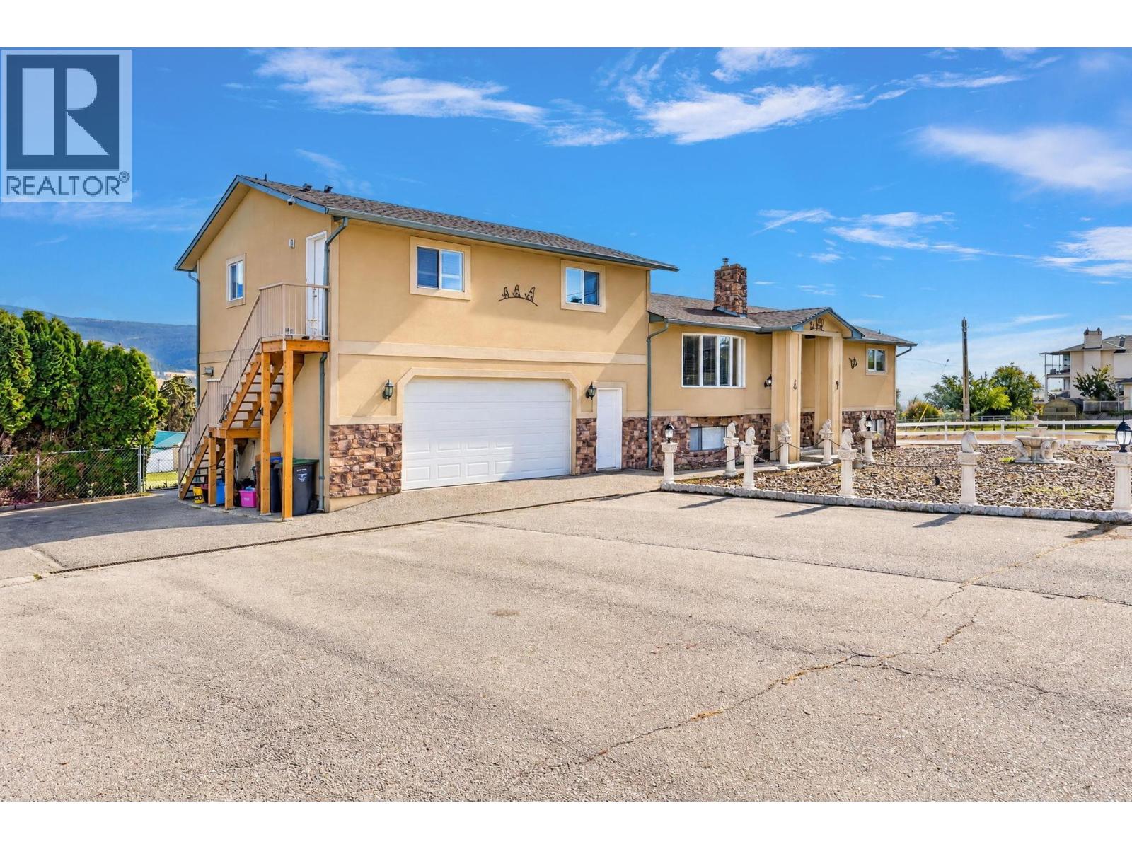 9771 Read Road, Lake Country, British Columbia  V4V 1M2 - Photo 3 - 10403985