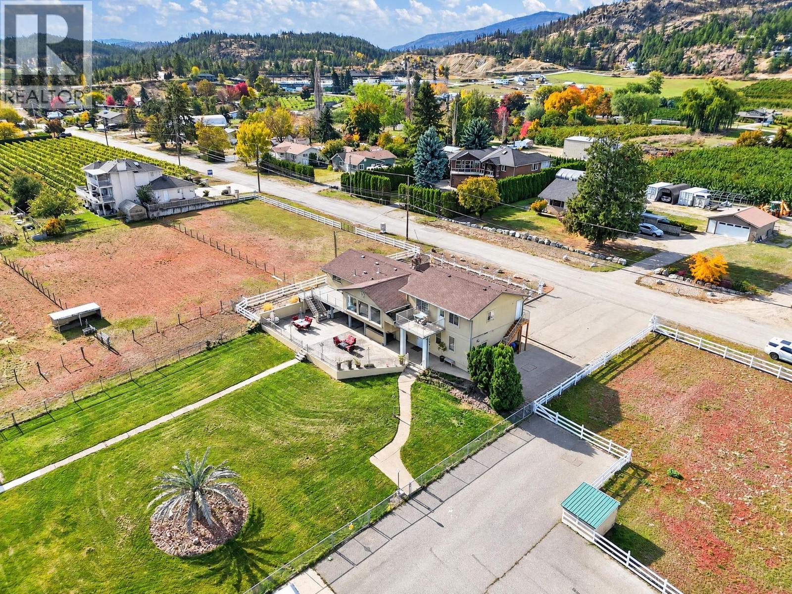 9771 Read Road, Lake Country, British Columbia  V4V 1M2 - Photo 4 - 10403848