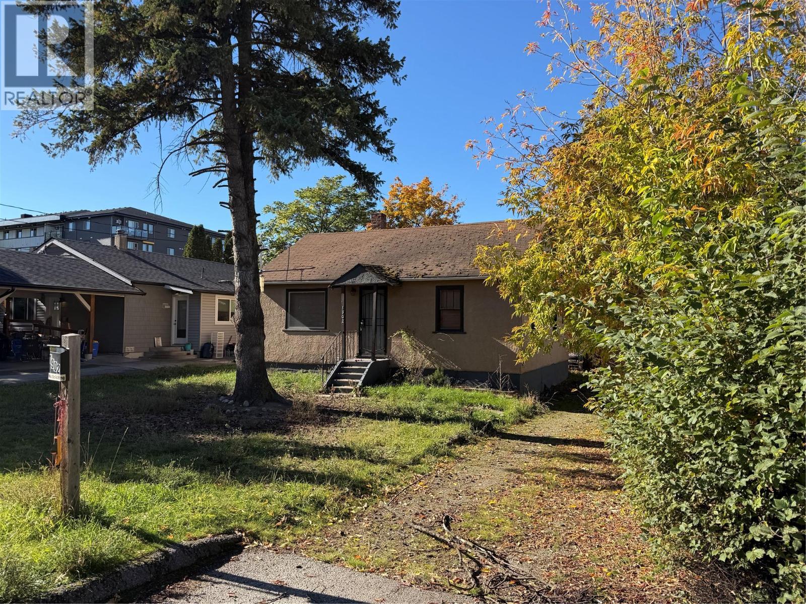 1900-1902-1904 31 Street, Vernon, British Columbia  V1T 5G9 - Photo 7 - 10403565