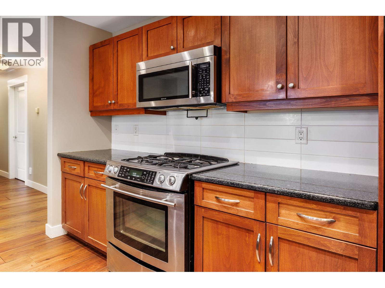 2901 Abbott Street Unit# 103, Kelowna, British Columbia  V1Y 1G7 - Photo 10 - 10403965