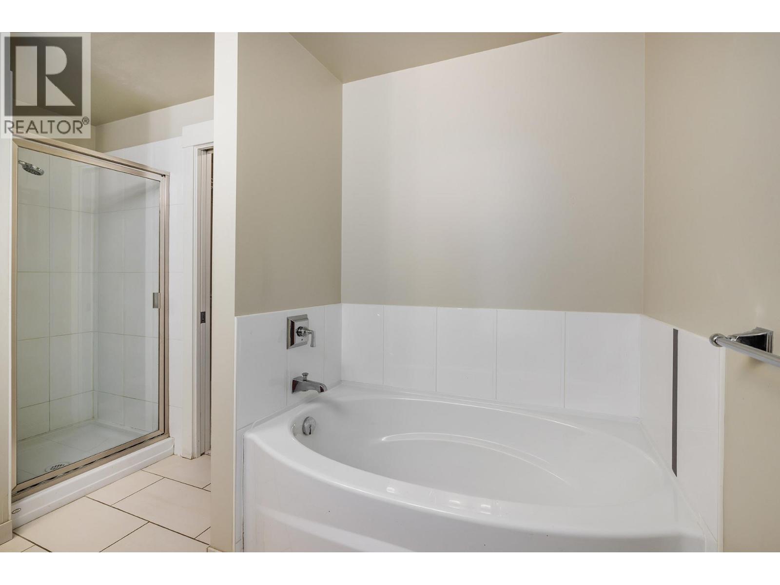 2901 Abbott Street Unit# 103, Kelowna, British Columbia  V1Y 1G7 - Photo 14 - 10403965