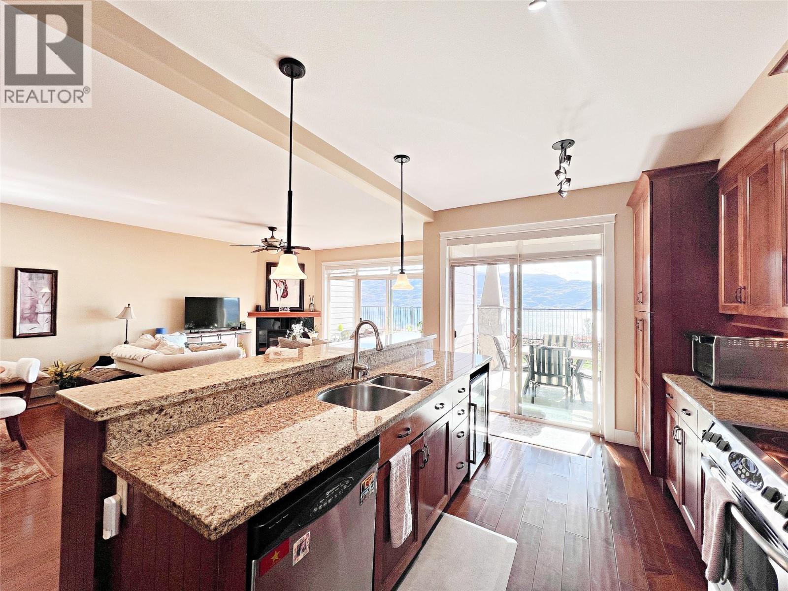 4350 Ponderosa Drive Unit# 129, Peachland, British Columbia  V0H 1X5 - Photo 13 - 10403999