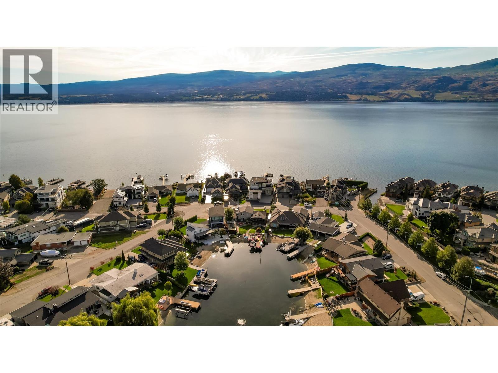 1350 Green Bay Road, West Kelowna, British Columbia  V4T 2B6 - Photo 1 - 10403917