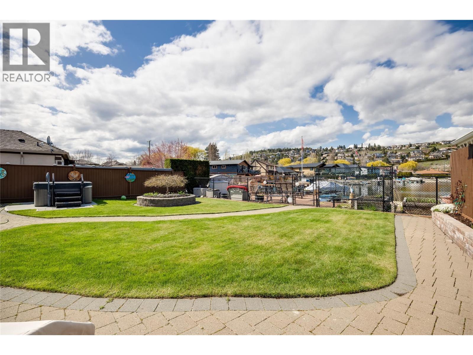 1350 Green Bay Road, West Kelowna, British Columbia  V4T 2B6 - Photo 39 - 10403917