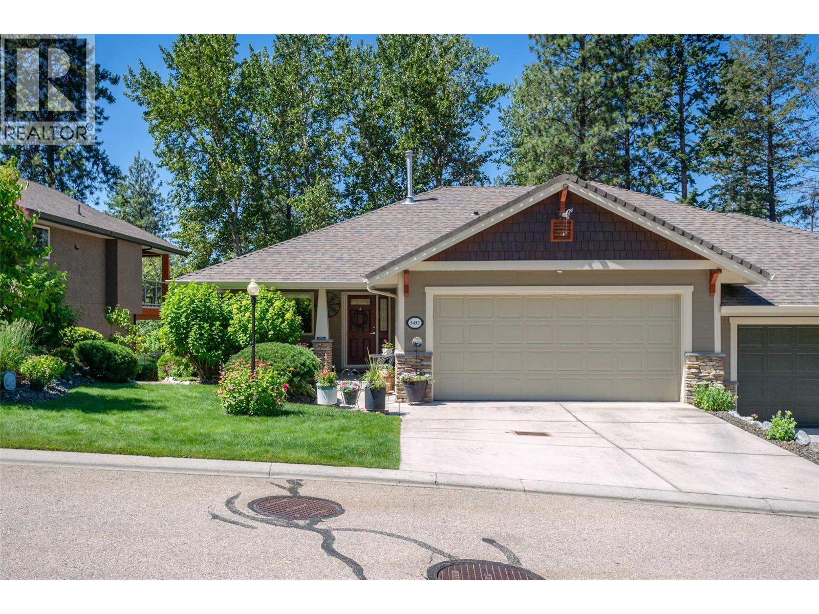 3452 Camelback Drive, Kelowna, British Columbia  V1X 8A8 - Photo 1 - 10403752