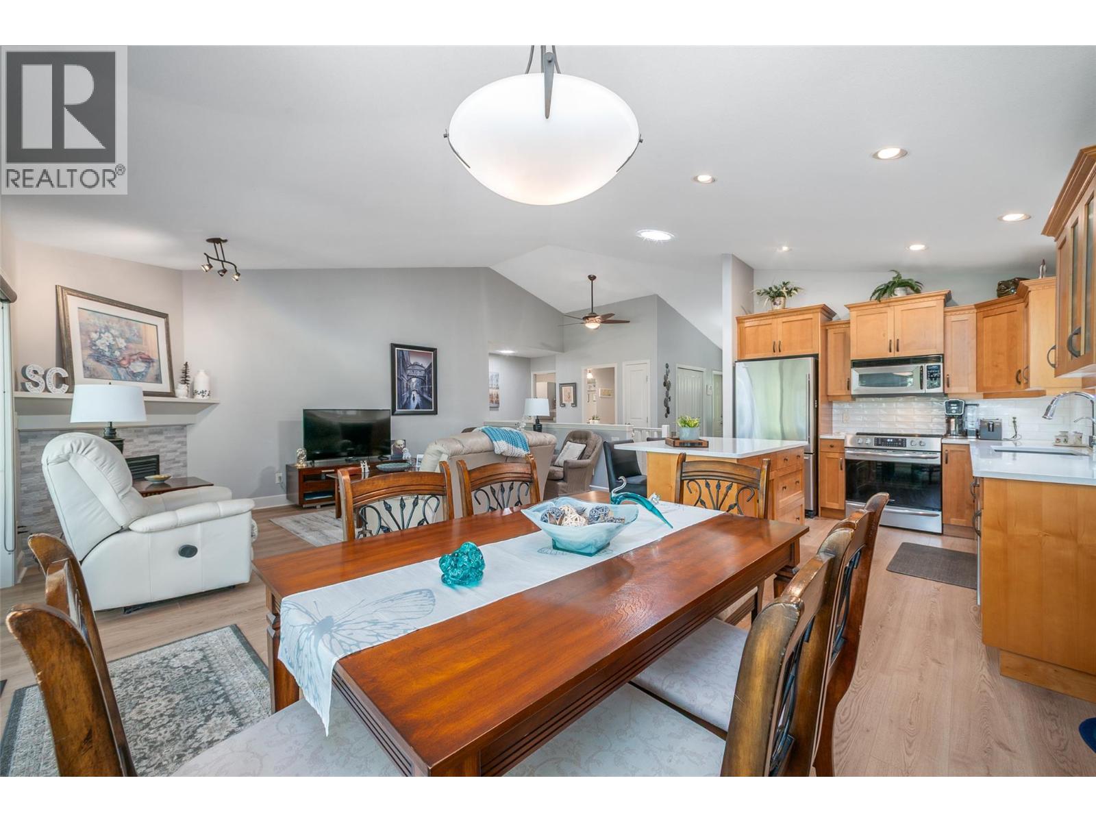 3452 Camelback Drive, Kelowna, British Columbia  V1X 8A8 - Photo 18 - 10403752