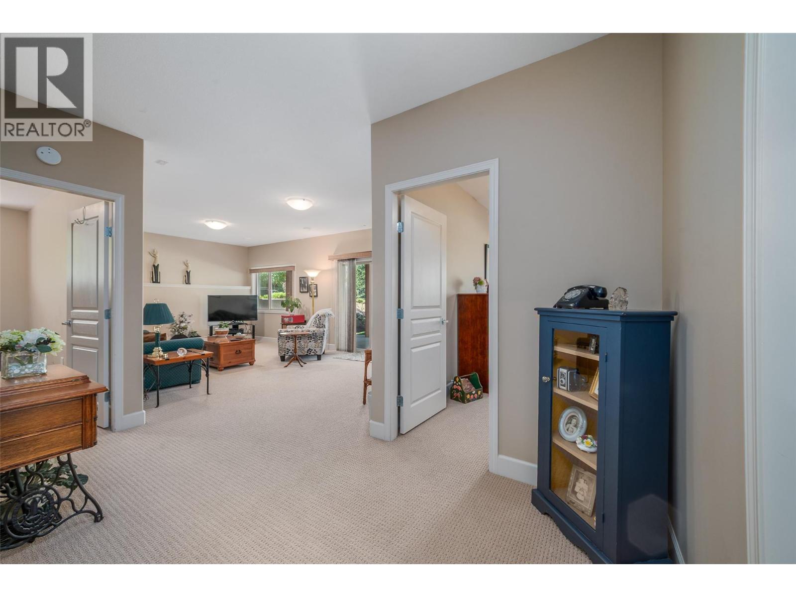 3452 Camelback Drive, Kelowna, British Columbia  V1X 8A8 - Photo 33 - 10403752
