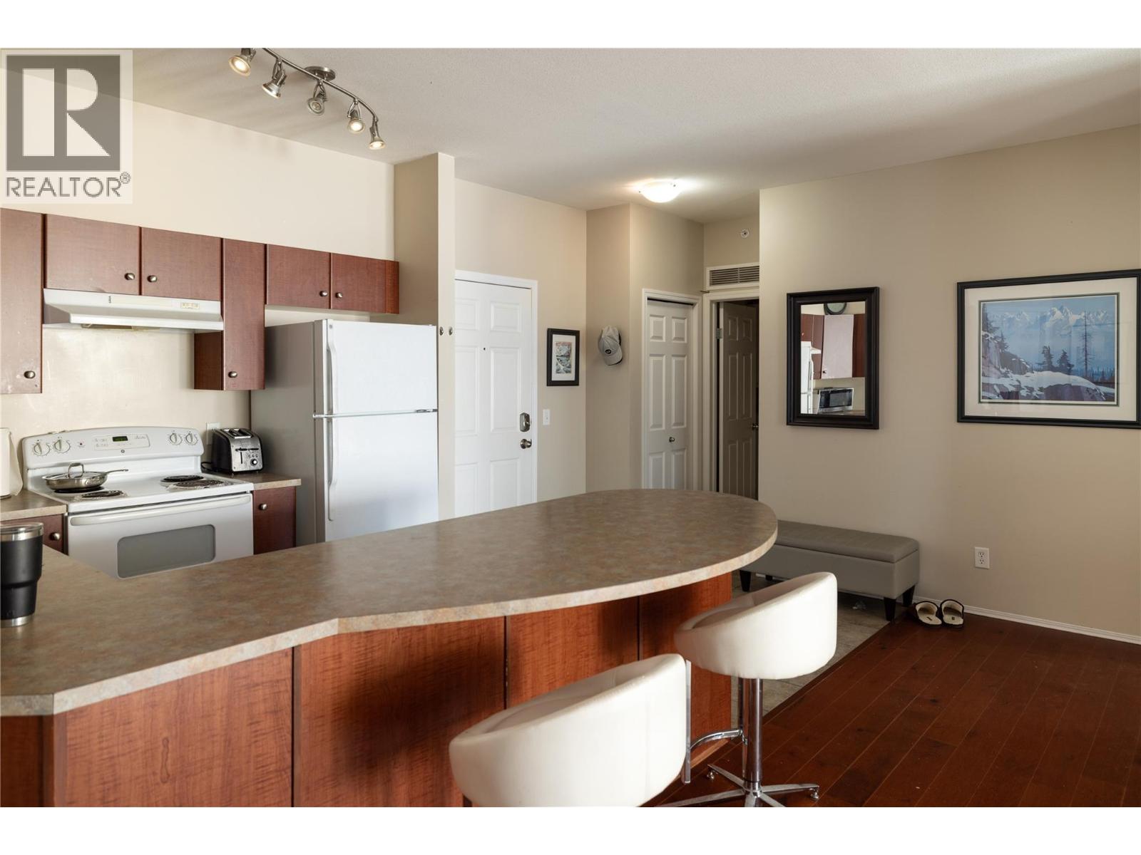 1873 Country Club Drive Unit# 2406, Kelowna, British Columbia  V1V 2W6 - Photo 1 - 10400988
