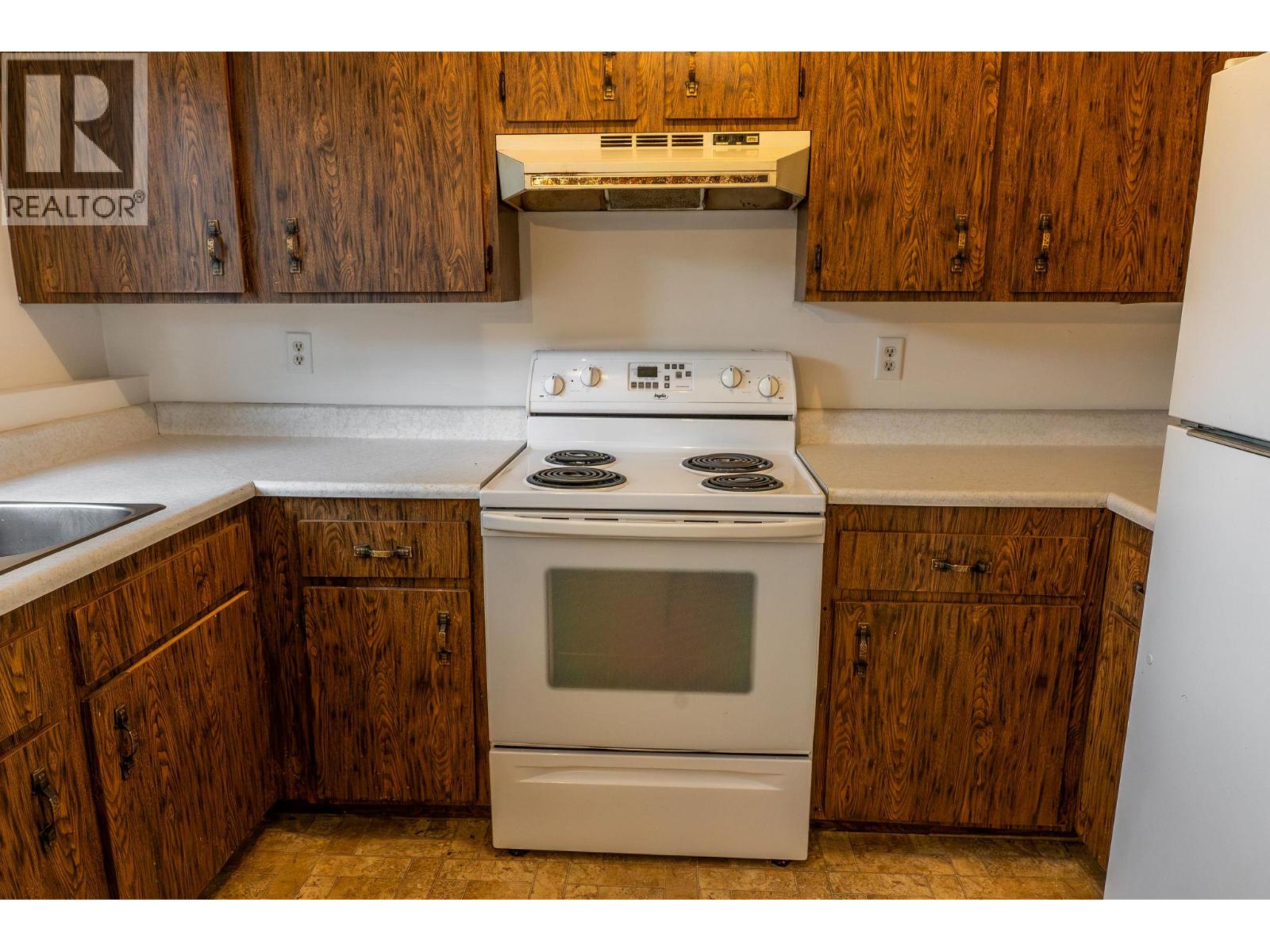 1451 1 Avenue Ne Unit# 602, Salmon Arm, British Columbia  V1E 1N9 - Photo 8 - 10403804