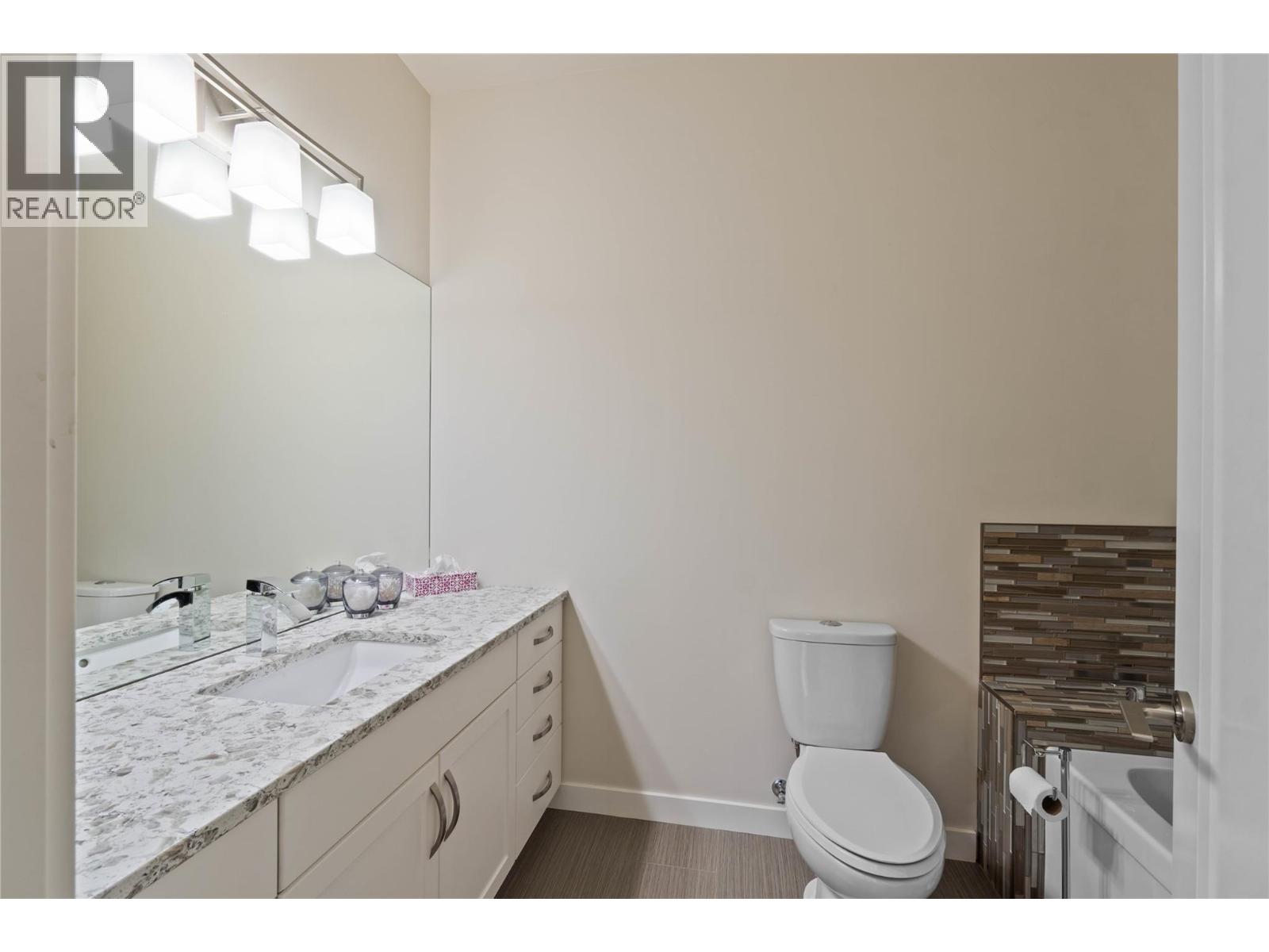 710 Hayward Place, Kamloops, British Columbia  V2B 0G1 - Photo 18 - 10404071