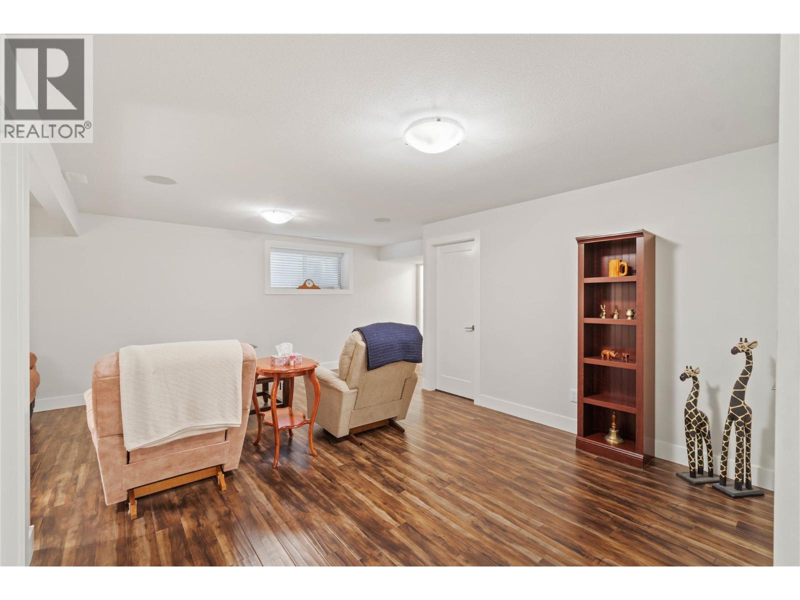 710 Hayward Place, Kamloops, British Columbia  V2B 0G1 - Photo 27 - 10404071