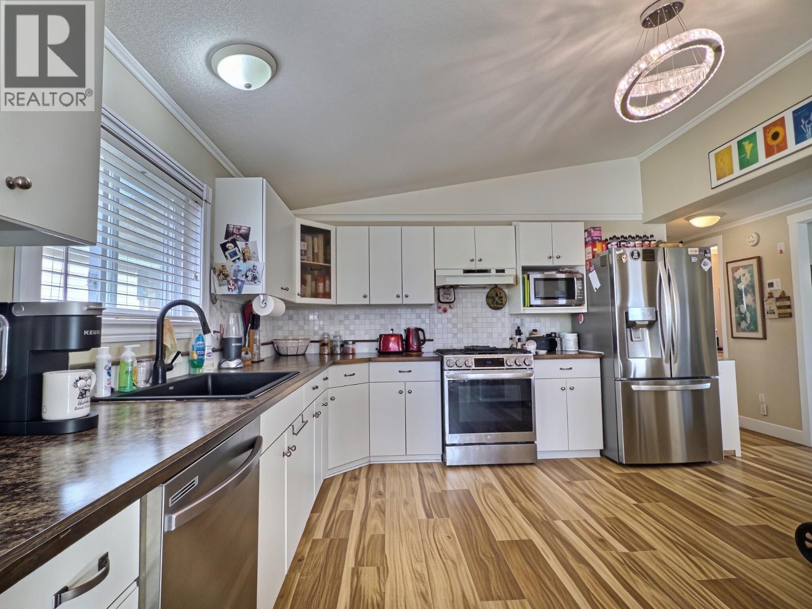 3099 Shuswap  E Road Unit# 6, Kamloops, British Columbia  V2H 1T7 - Photo 7 - 10404080