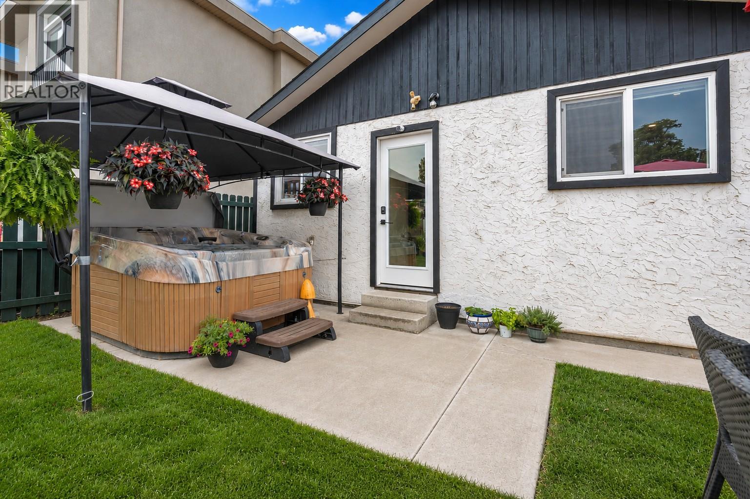 448 Caribou Street, Penticton, British Columbia  V2A 5W6 - Photo 31 - 10404083